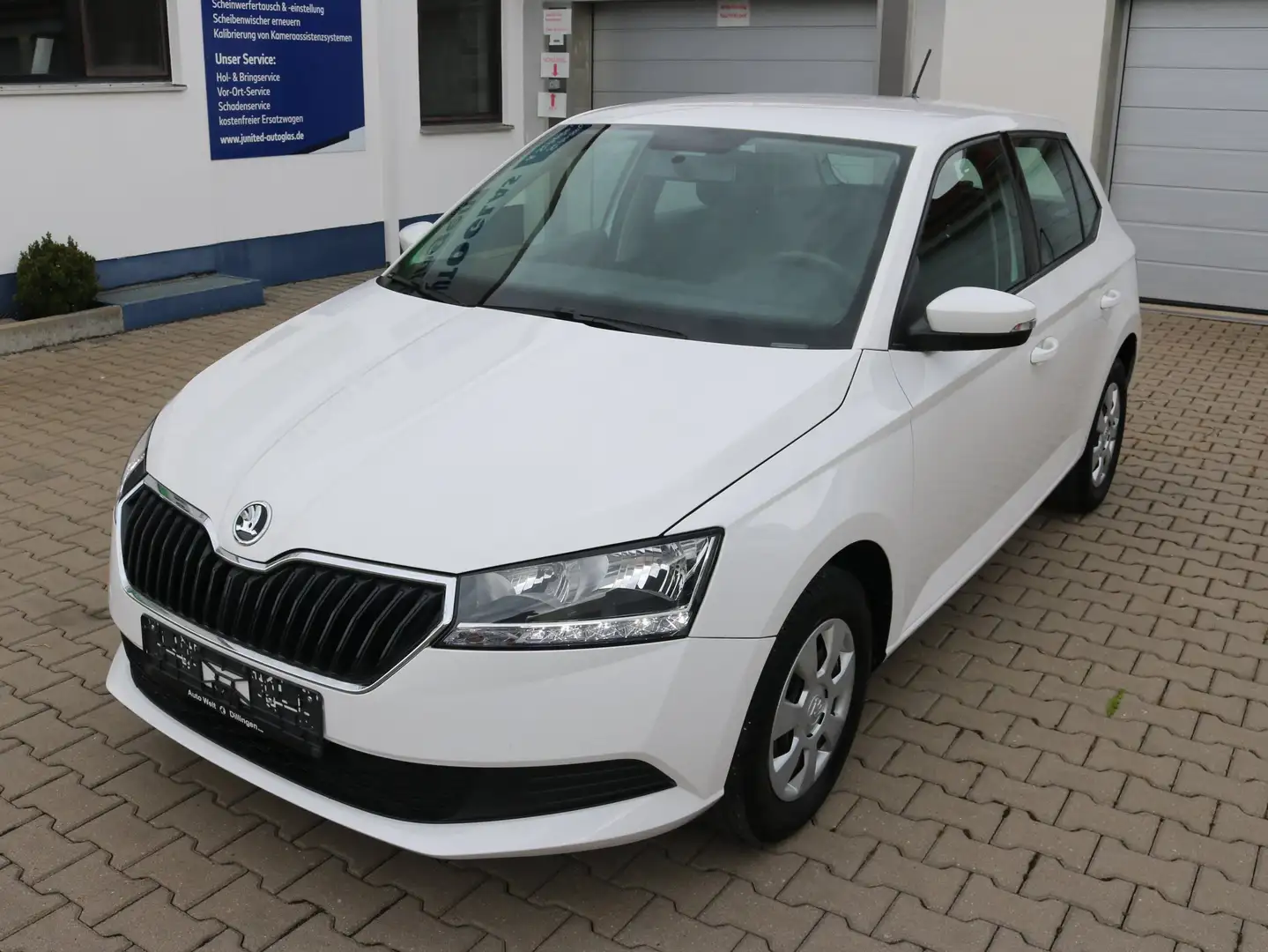 Skoda Fabia Active Weiß - 1