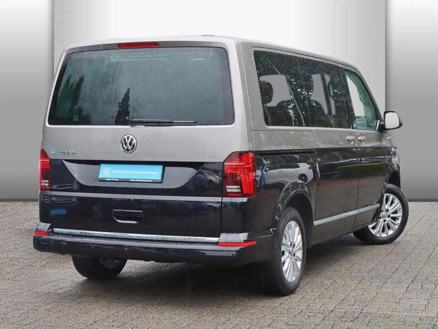 Volkswagen T6.1 Multivan Generation SIX 2.0 TDI AHK/STDHZ/NAVI/LED Schwarz - 2