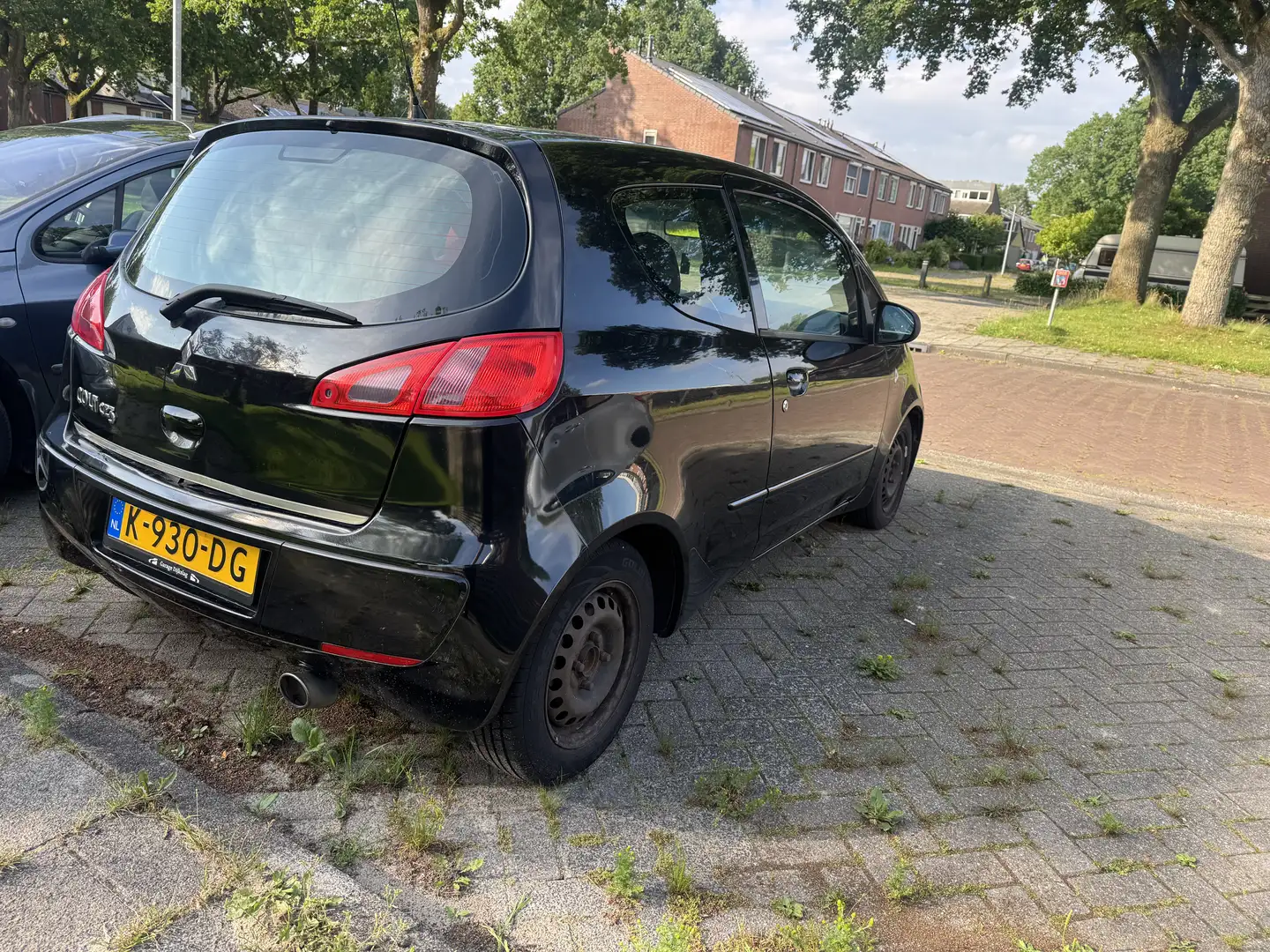 Mitsubishi Colt 1.3 Inform Noir - 1
