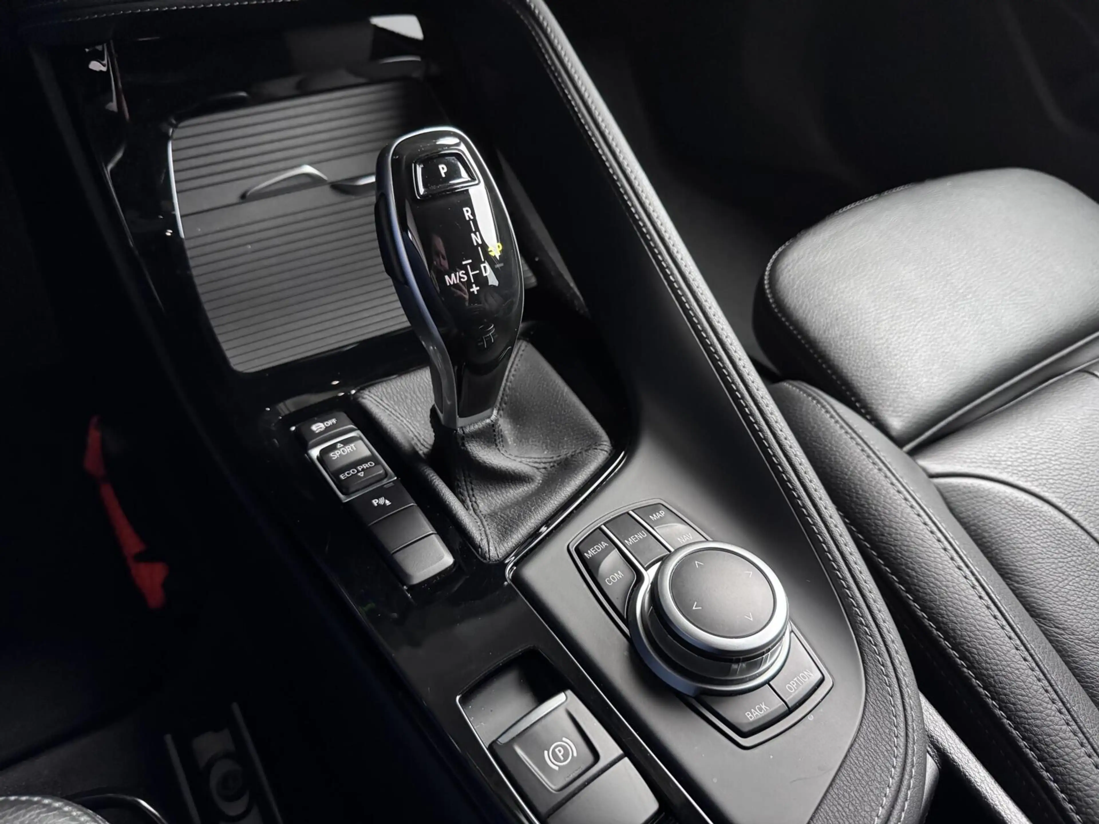 BMW X2 sDrive20i High Executive M Sport NL AUTO|AFN. HAAK — photo 17