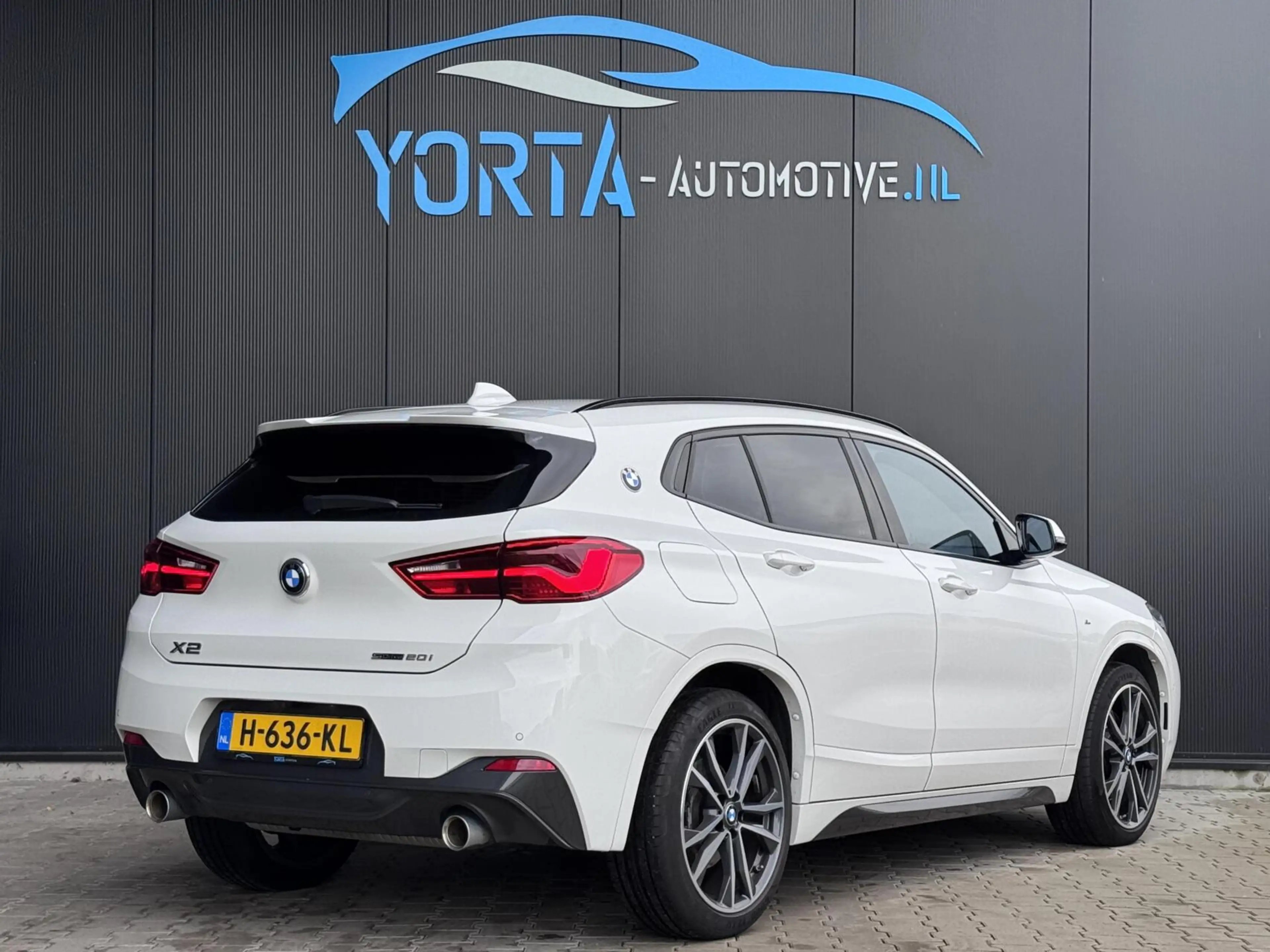 BMW X2 sDrive20i High Executive M Sport NL AUTO|AFN. HAAK — photo 3
