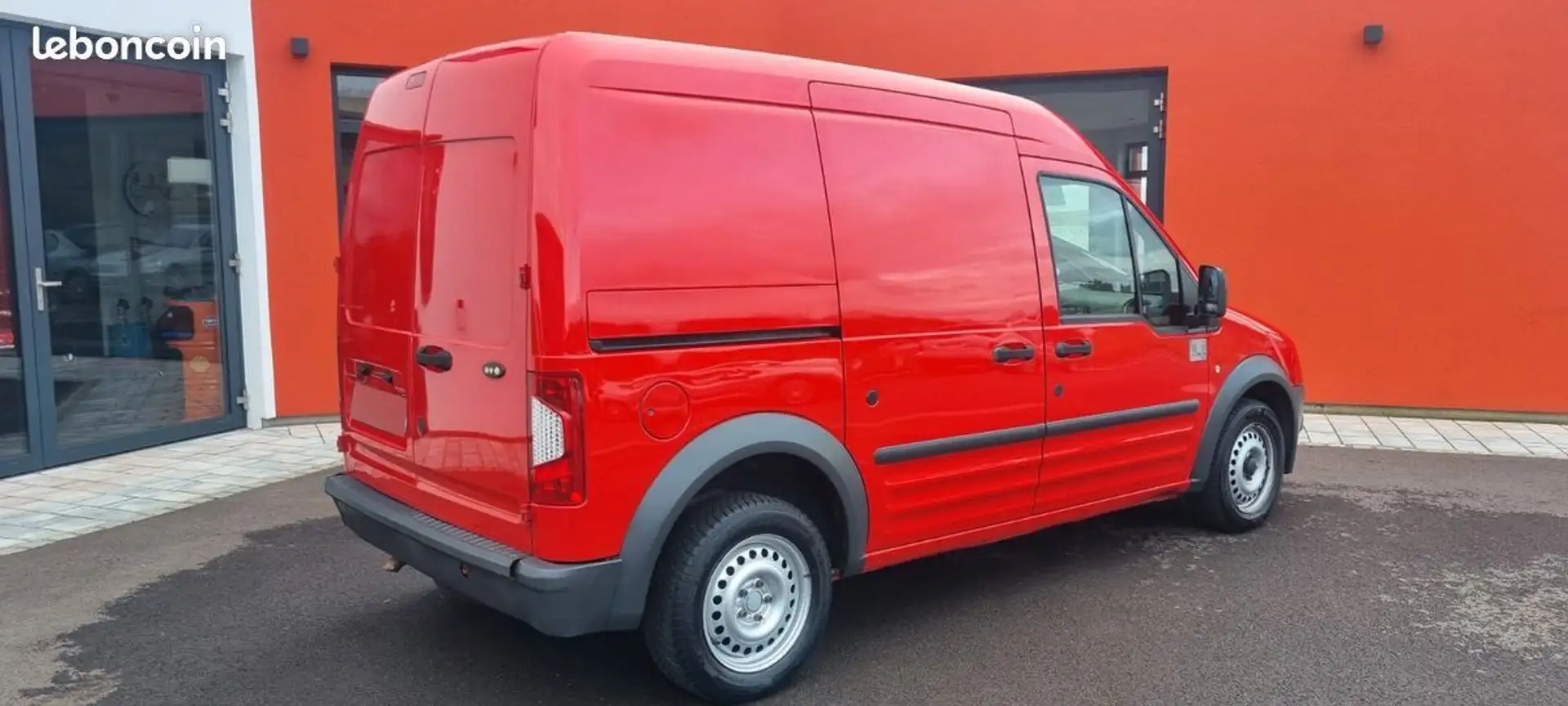 Ford Transit Connect Grand Phase 2 1.8 TDCi 110ch Rouge - 2