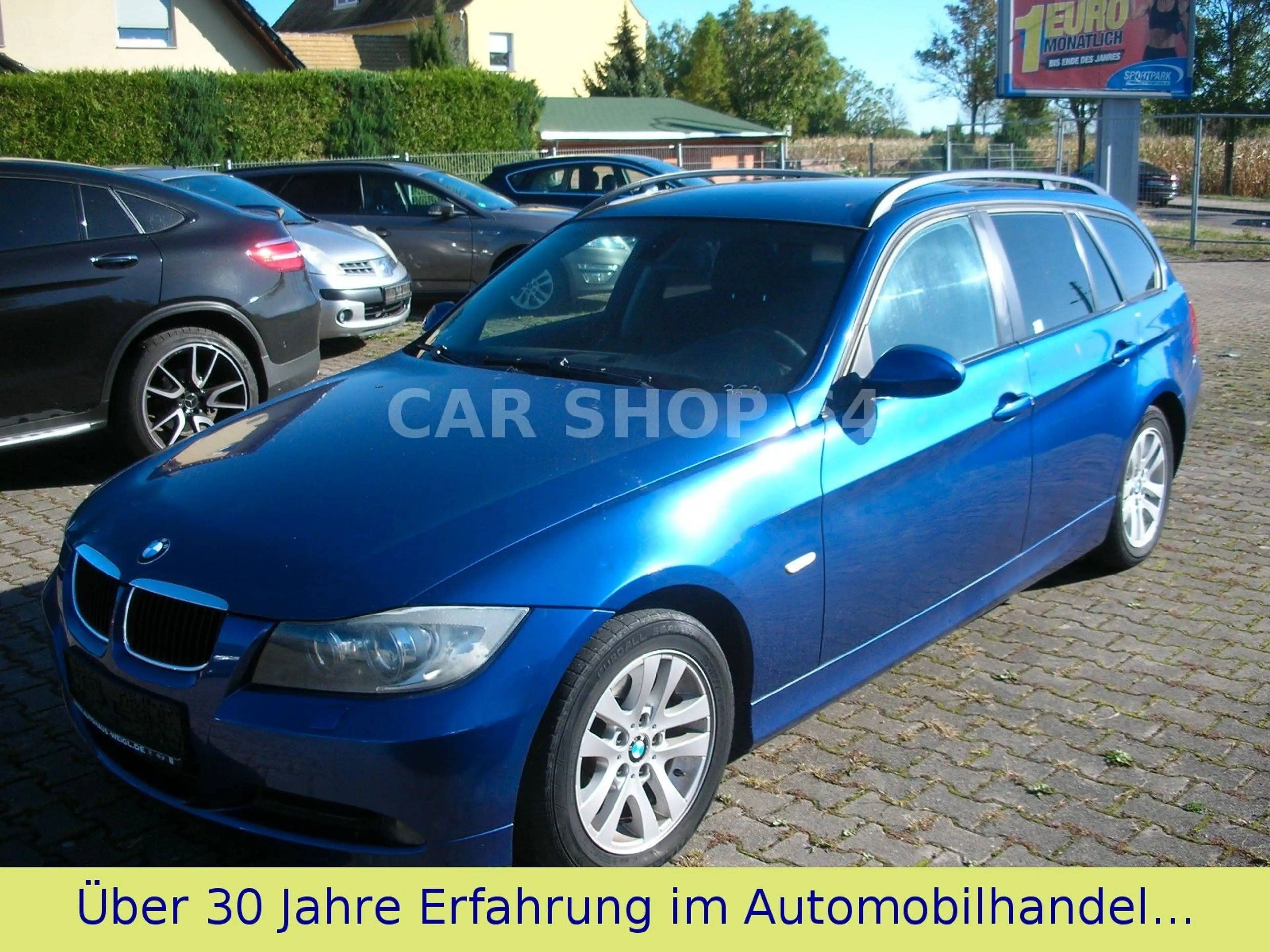 BMW 318 i Touring -XENON/SHZ/PDC/KLIMAAUT/SCHECKHEFT!