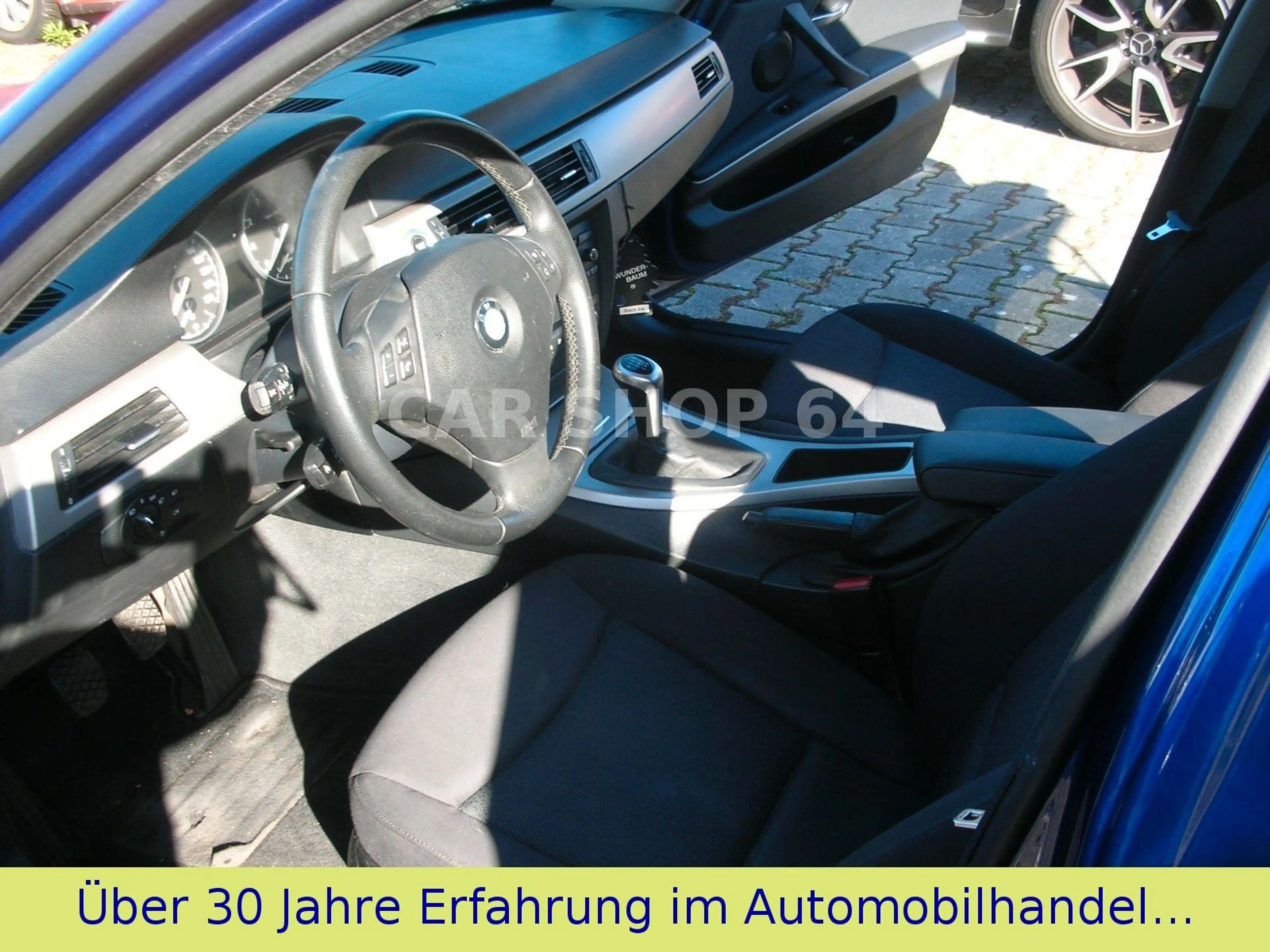 BMW 318 i Touring -XENON/SHZ/PDC/KLIMAAUT/SCHECKHEFT! — photo 10