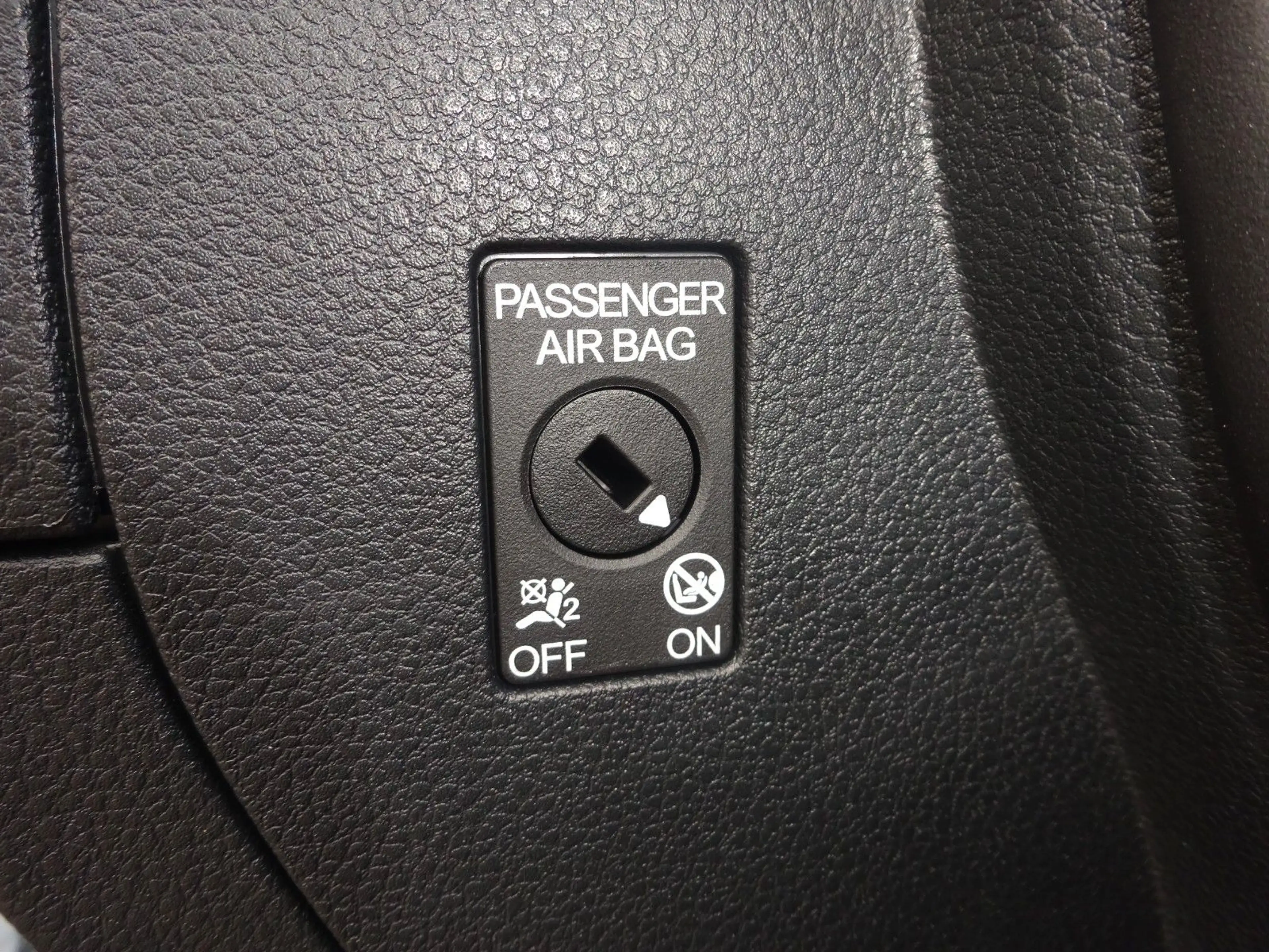 Ford Tourneo Connect L1 Trend Standhz SHZ GRA Navi — photo 15