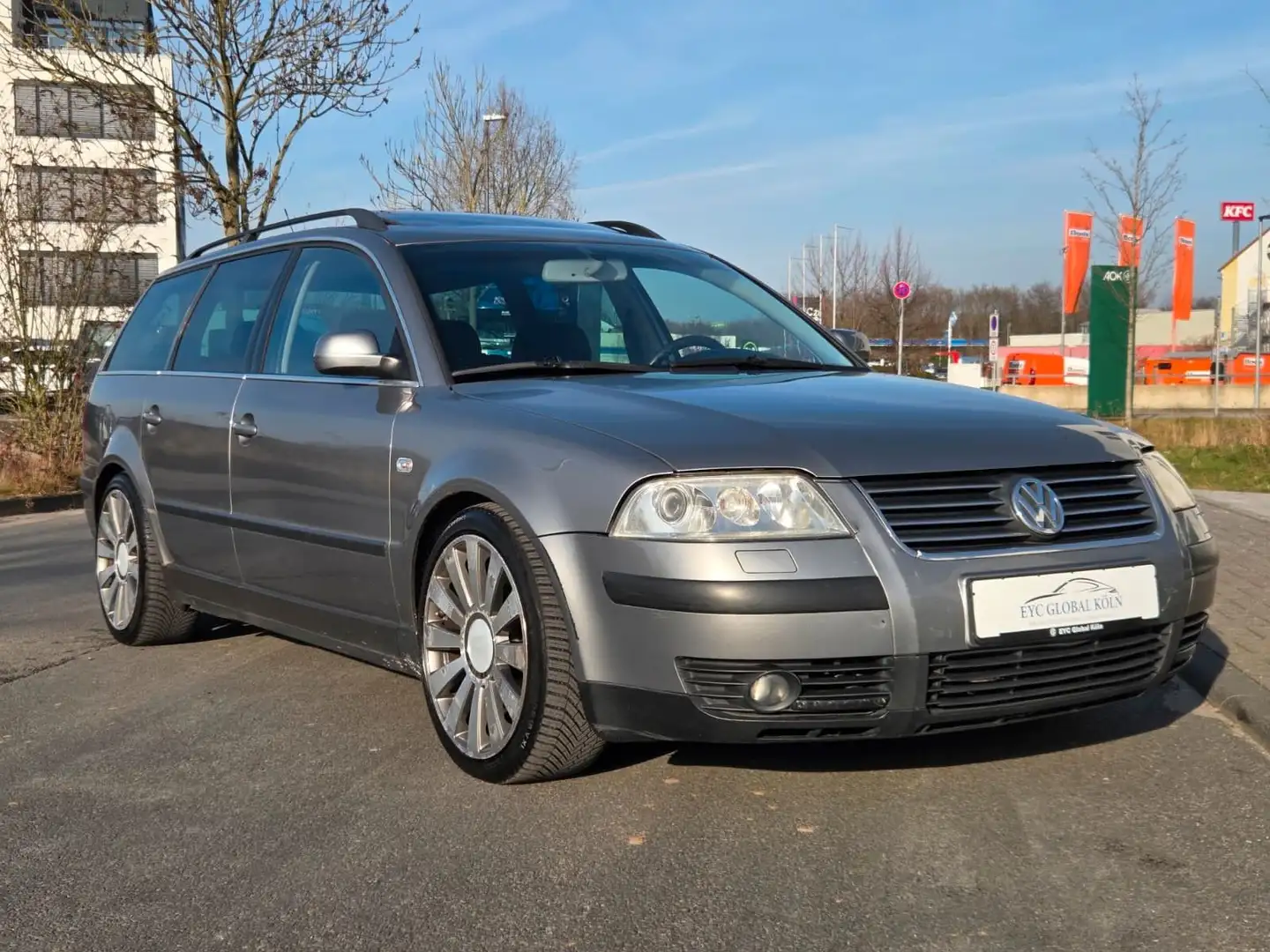 Volkswagen Passat Comfortline,Tüv-Neu,Sport,Xenon,Sitzhzg Grau - 2