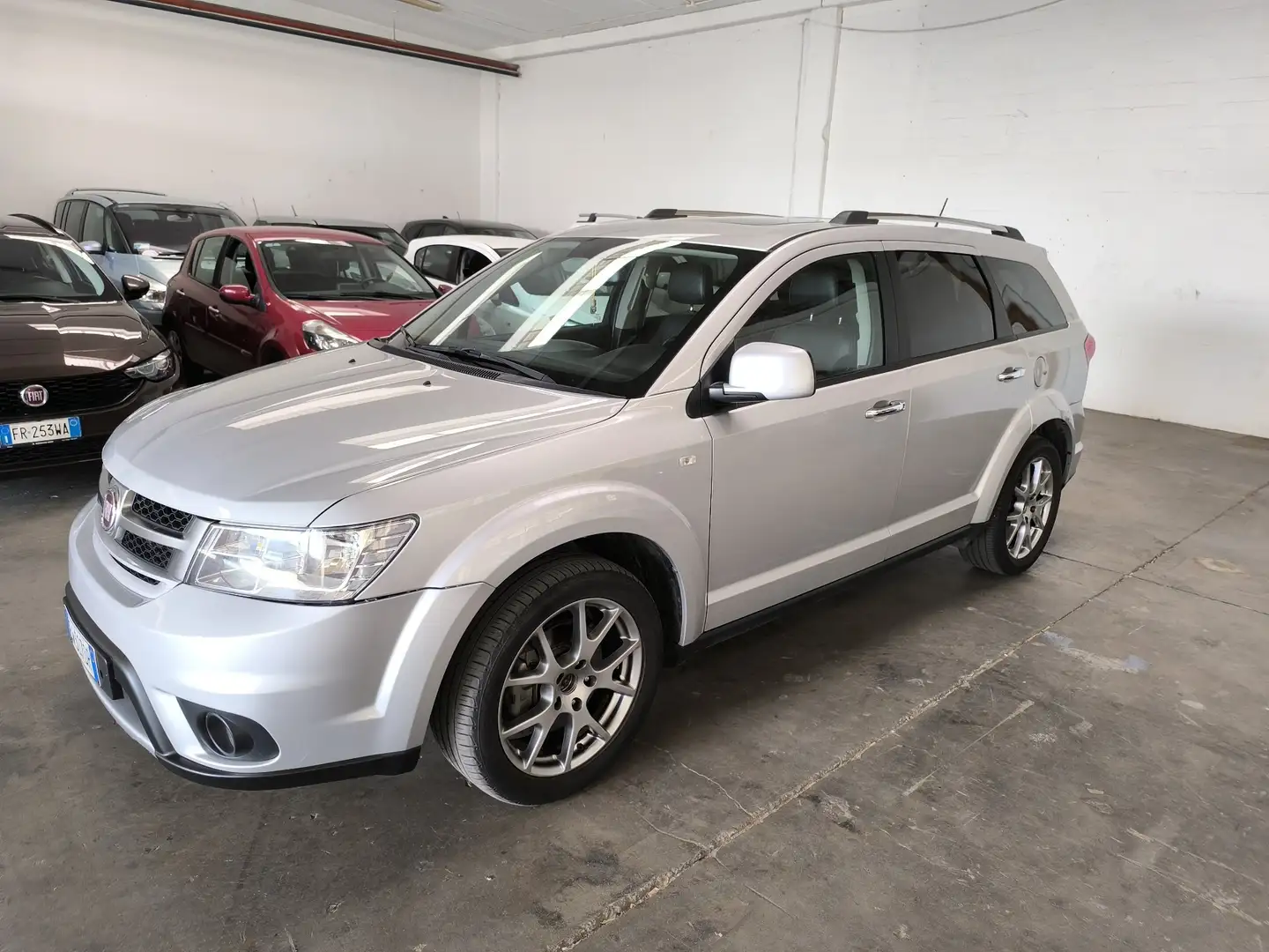 Fiat Freemont Freemont 2.0 mjt 16v Lounge 4x4 170cv auto E5+ Argento - 1