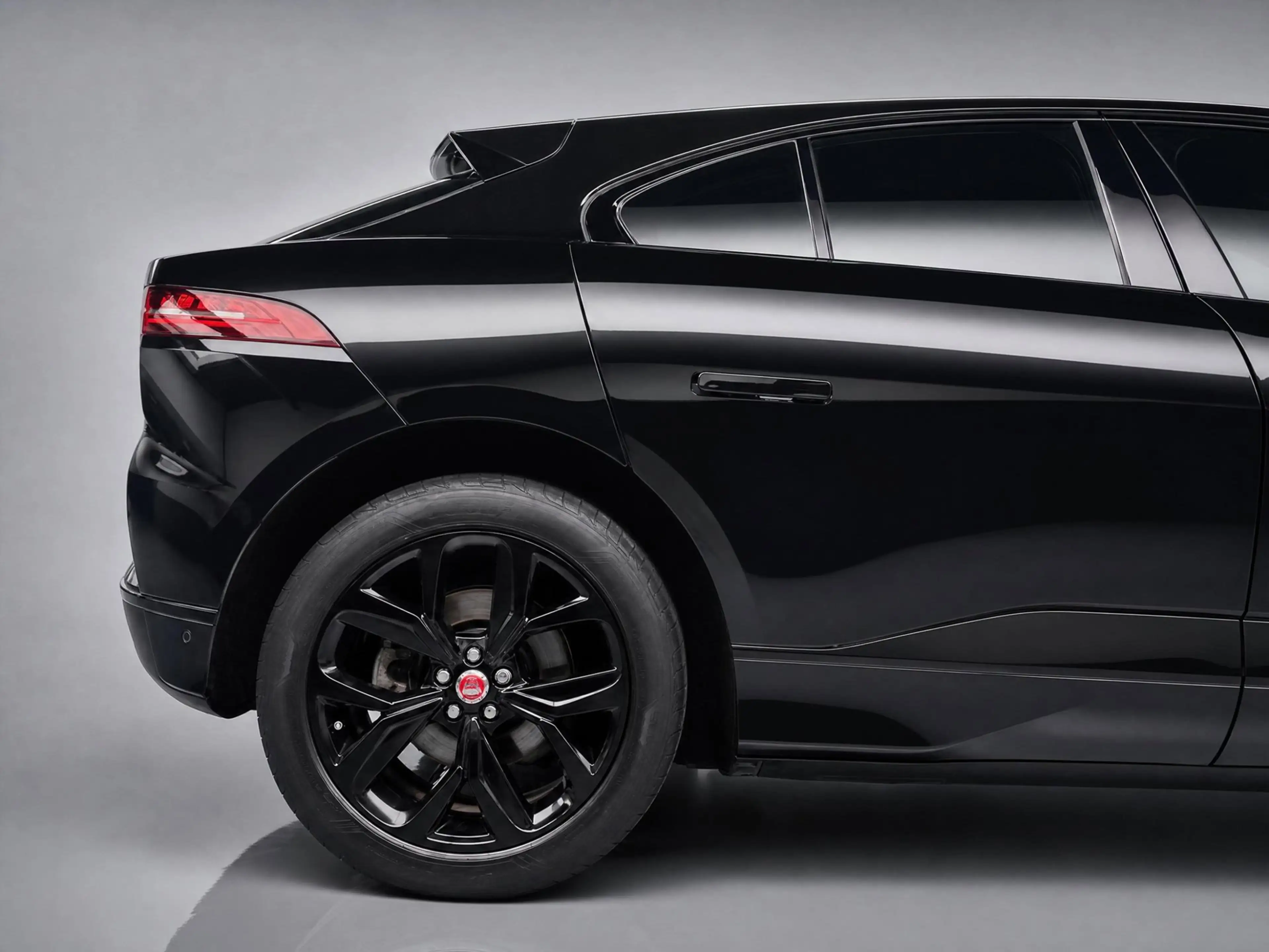 Jaguar I-Pace EV400 HSE 90 kWh — photo 16