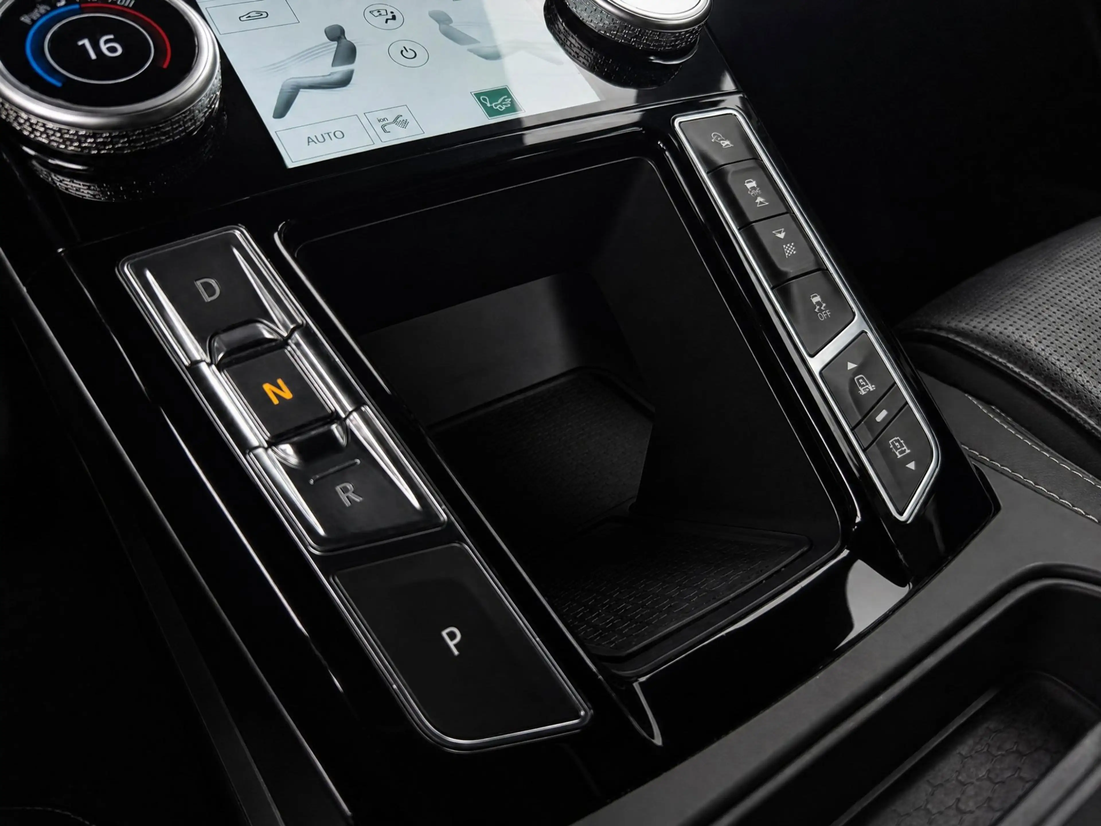 Jaguar I-Pace EV400 HSE 90 kWh — photo 26