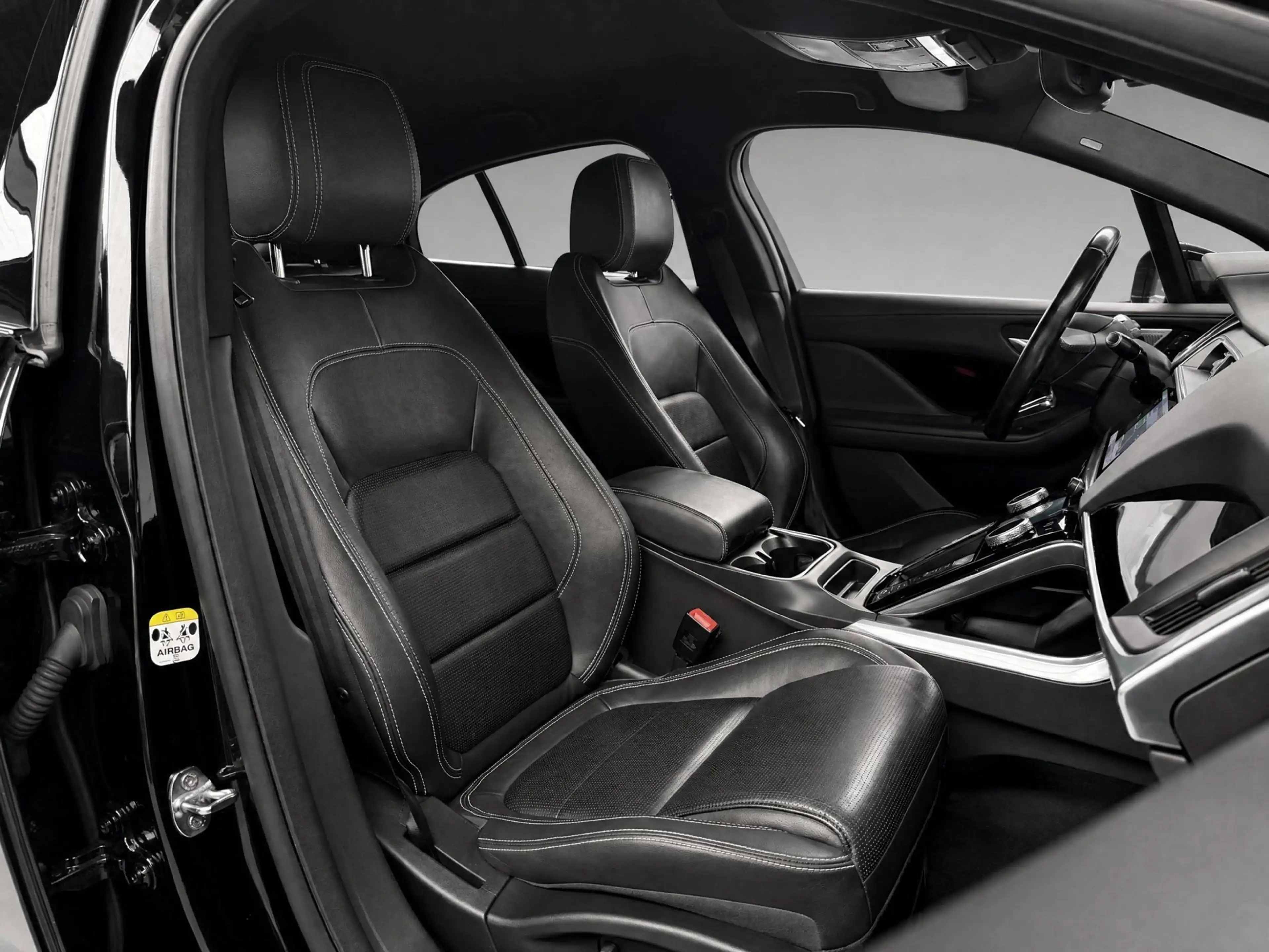 Jaguar I-Pace EV400 HSE 90 kWh — photo 25