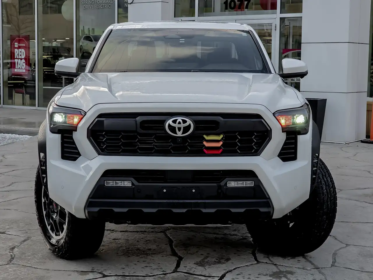 Toyota Tacoma снимка Toyota Tacoma