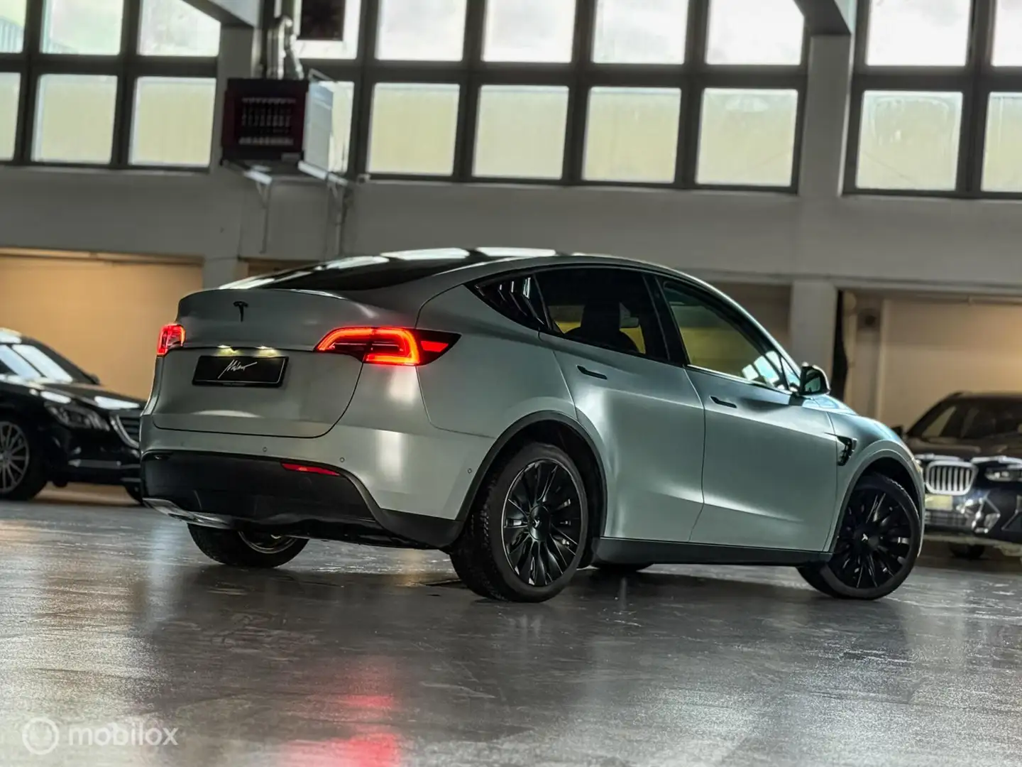 Tesla Model Y Long Range AWD 75 kWh |Enhanced Autopilot |BTW Zwart - 2