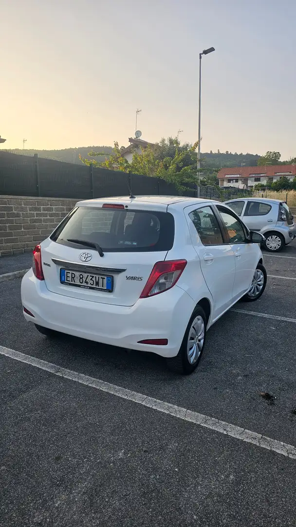 Toyota Yaris Yaris 5p 1.0 Lounge Bianco - 2