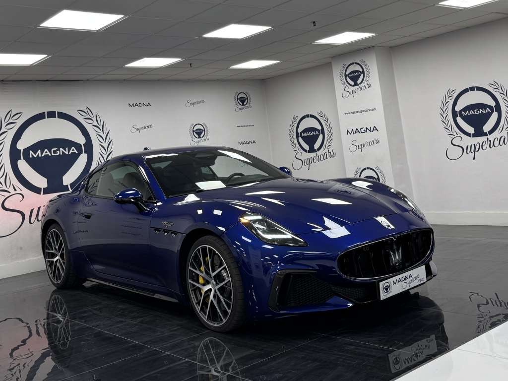 Maserati GranTurismo Trofeo Aut. 550 AWD - foto 1