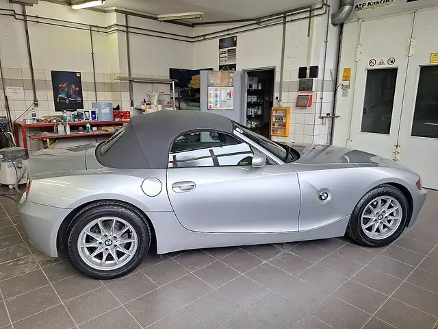 BMW Z4 view 6