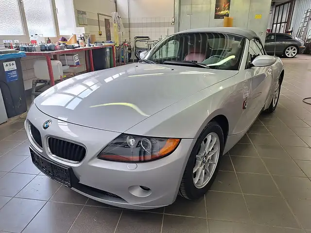 BMW Z4 view 5
