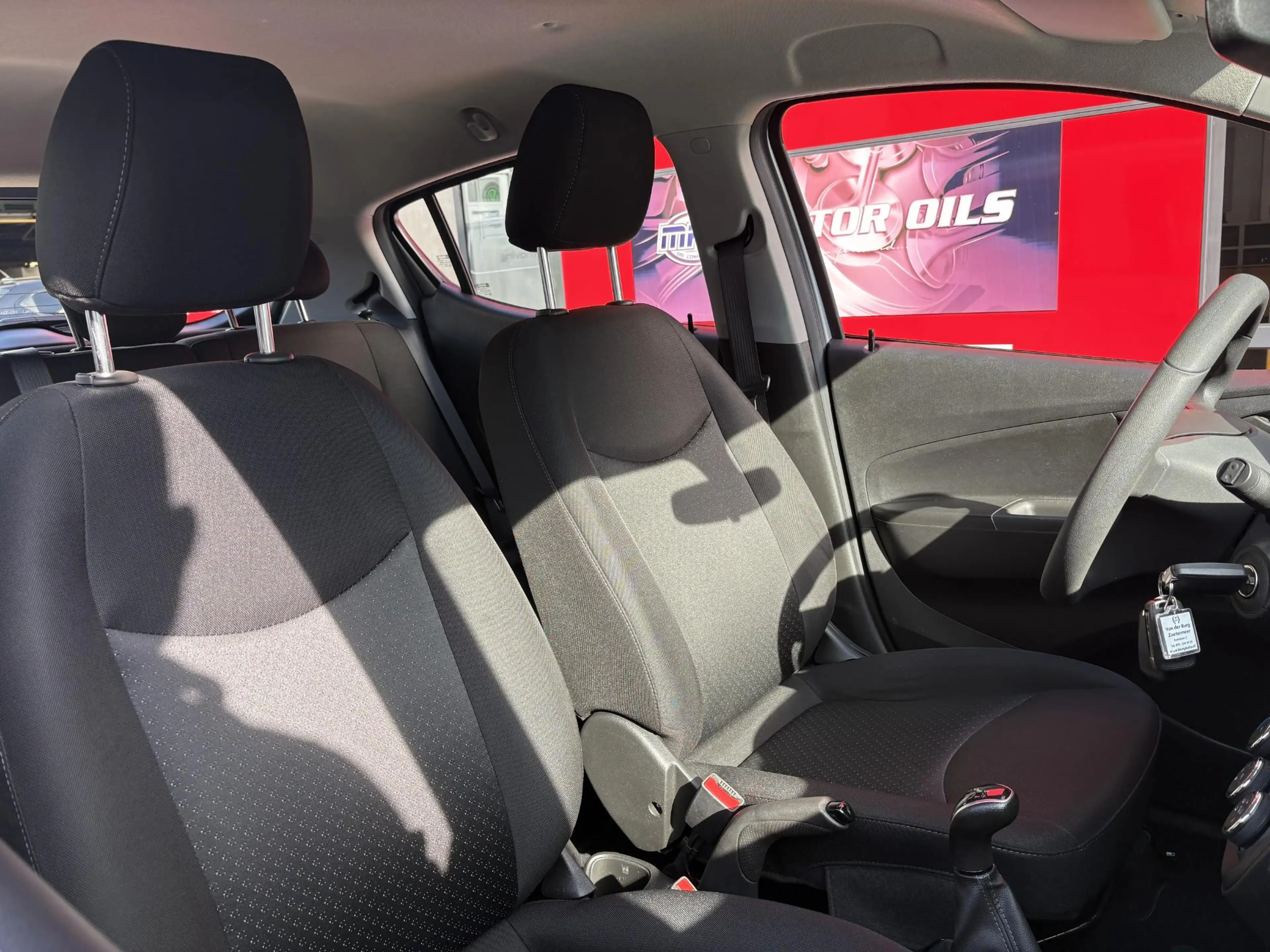 Opel Karl 1.0 ecoFLEX Edition — photo 17