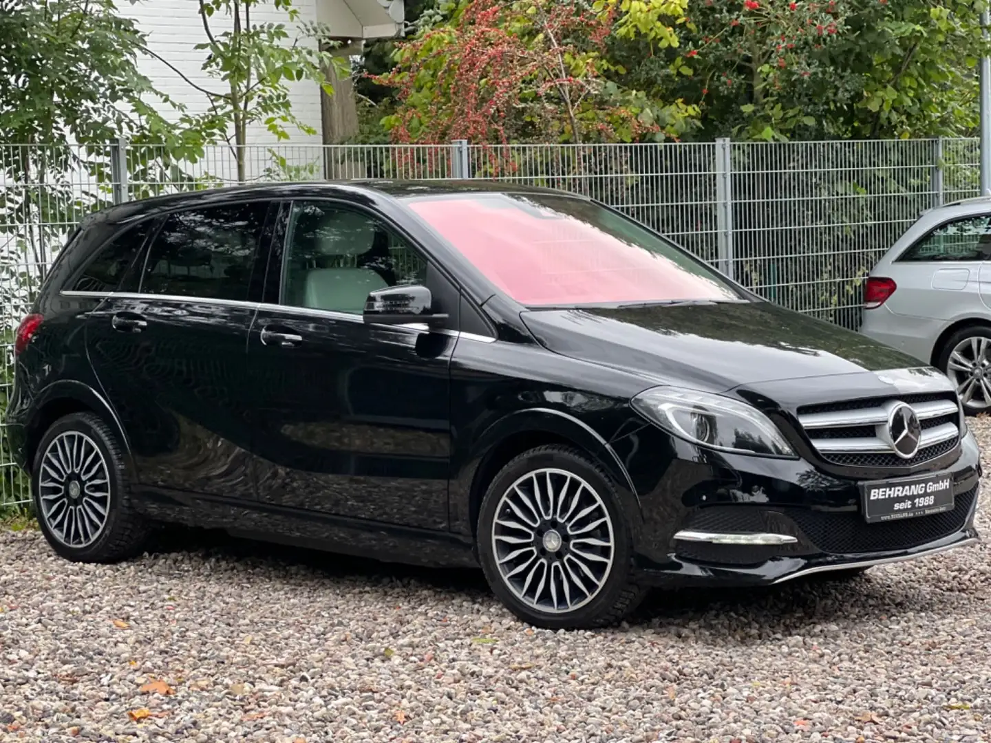 Mercedes-Benz B Electric Drive RANGE-PLUS*SHZ*LEDER*URBAN* Zwart - 2