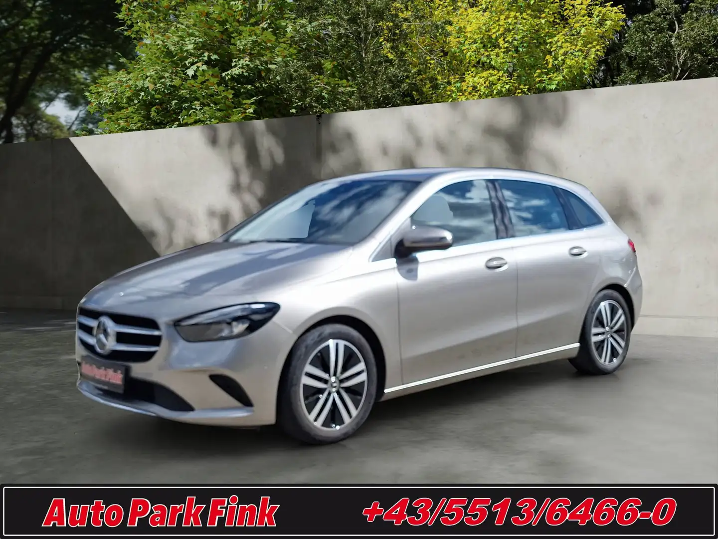 Mercedes-Benz B 220 B 220 4Matic (247.045) Grau - 1