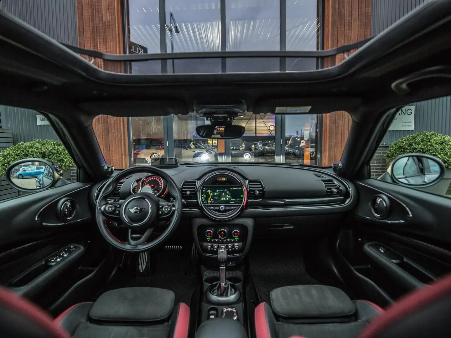 MINI John Cooper Works Clubman Mini 2.0 ALL4 F1 aut 231pk/np:61.000,-/BOMVOL! Grijs - 2