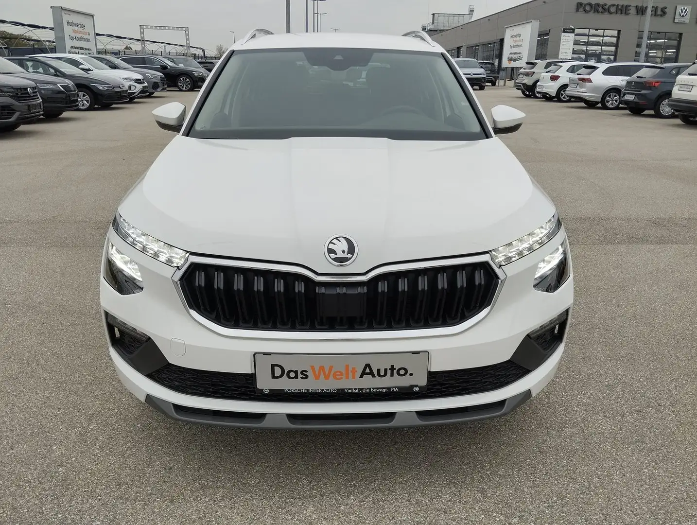 Skoda Kamiq Selection TSI ACT Weiß - 2