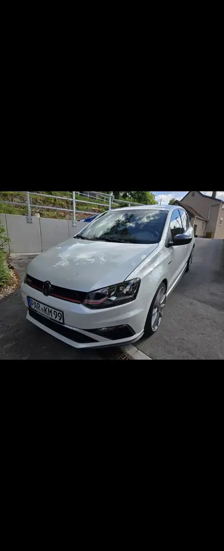 Volkswagen Polo GTI 1.8 TSI (Blue Motion Technology) - 1