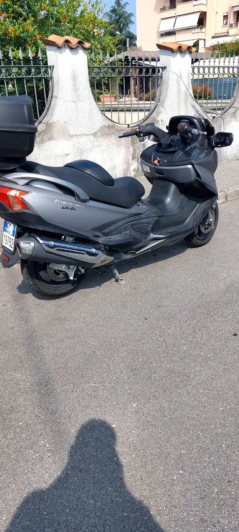 Suzuki Burgman 650 Exexutive - 2