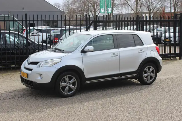 Toyota Urban Cruiser 1.3 VVT-i Dynamic, Airco/ECC!