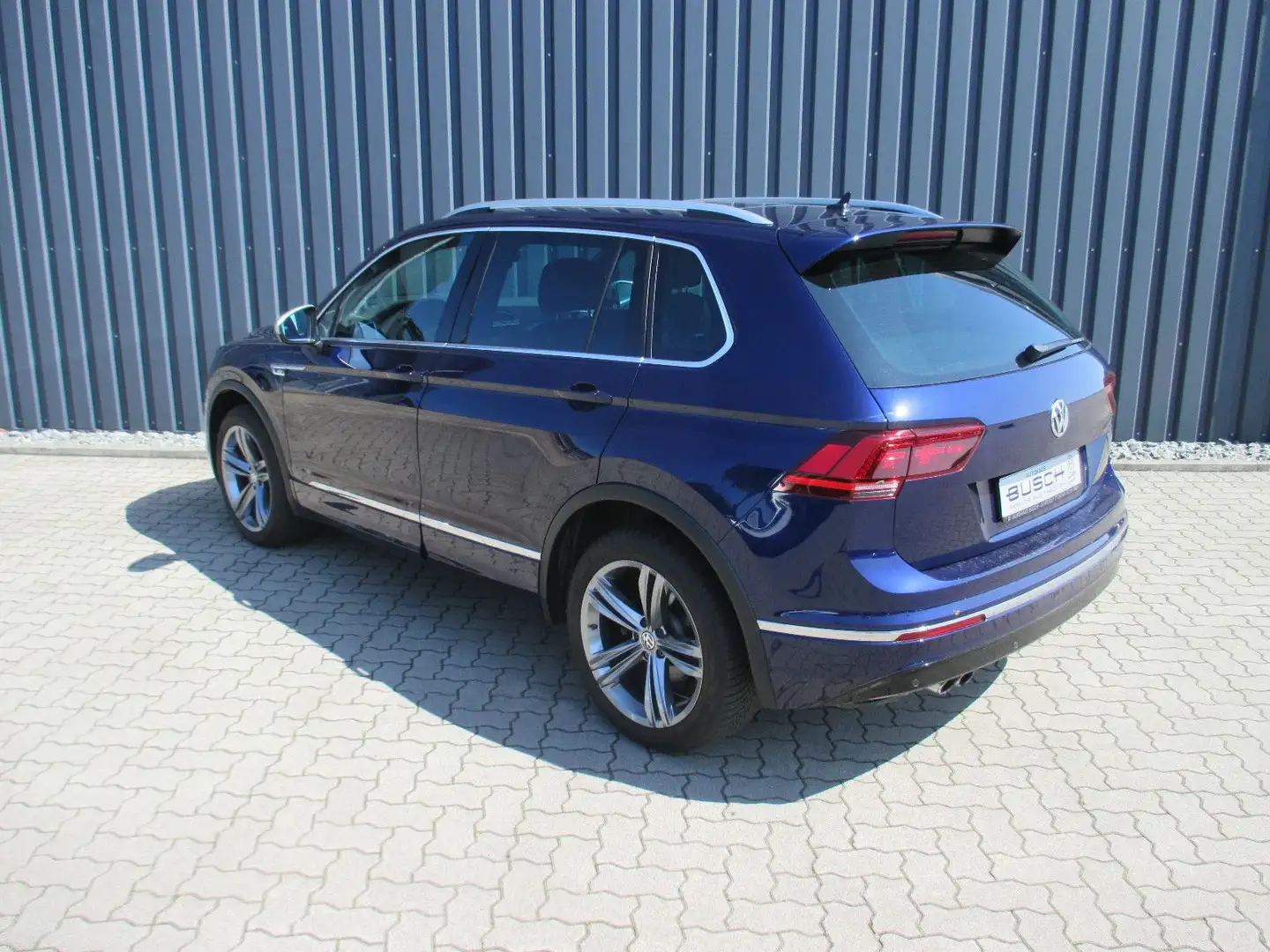 Volkswagen Tiguan Highline R-Line TSI 110 kw ,NAVI Bleu - 2