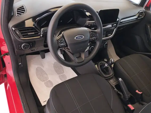 Ford Fiesta view 8