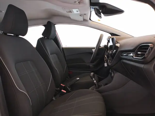 Ford Fiesta view 13