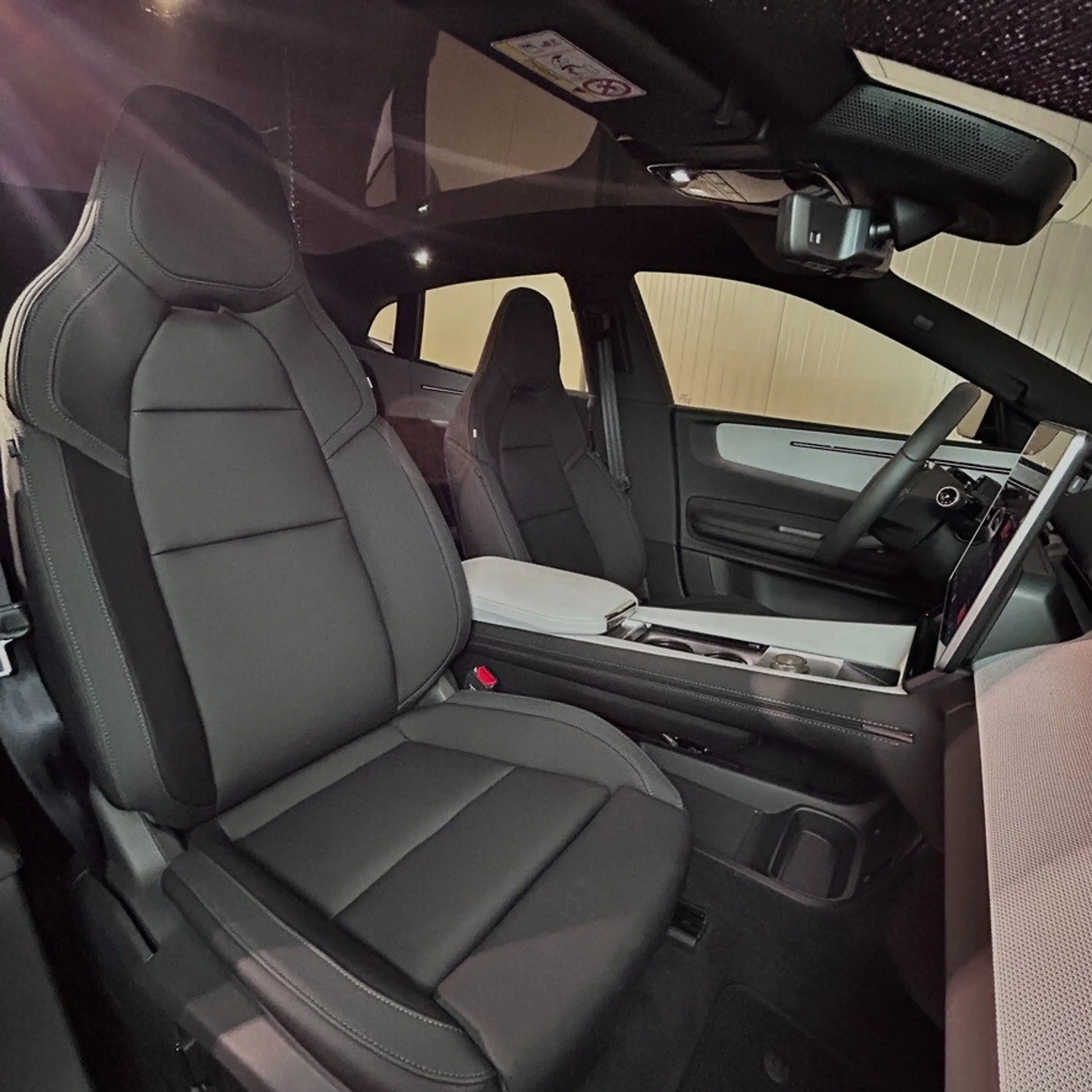 Polestar 4 Long Range 94kWh Single Motor Prime — photo 14