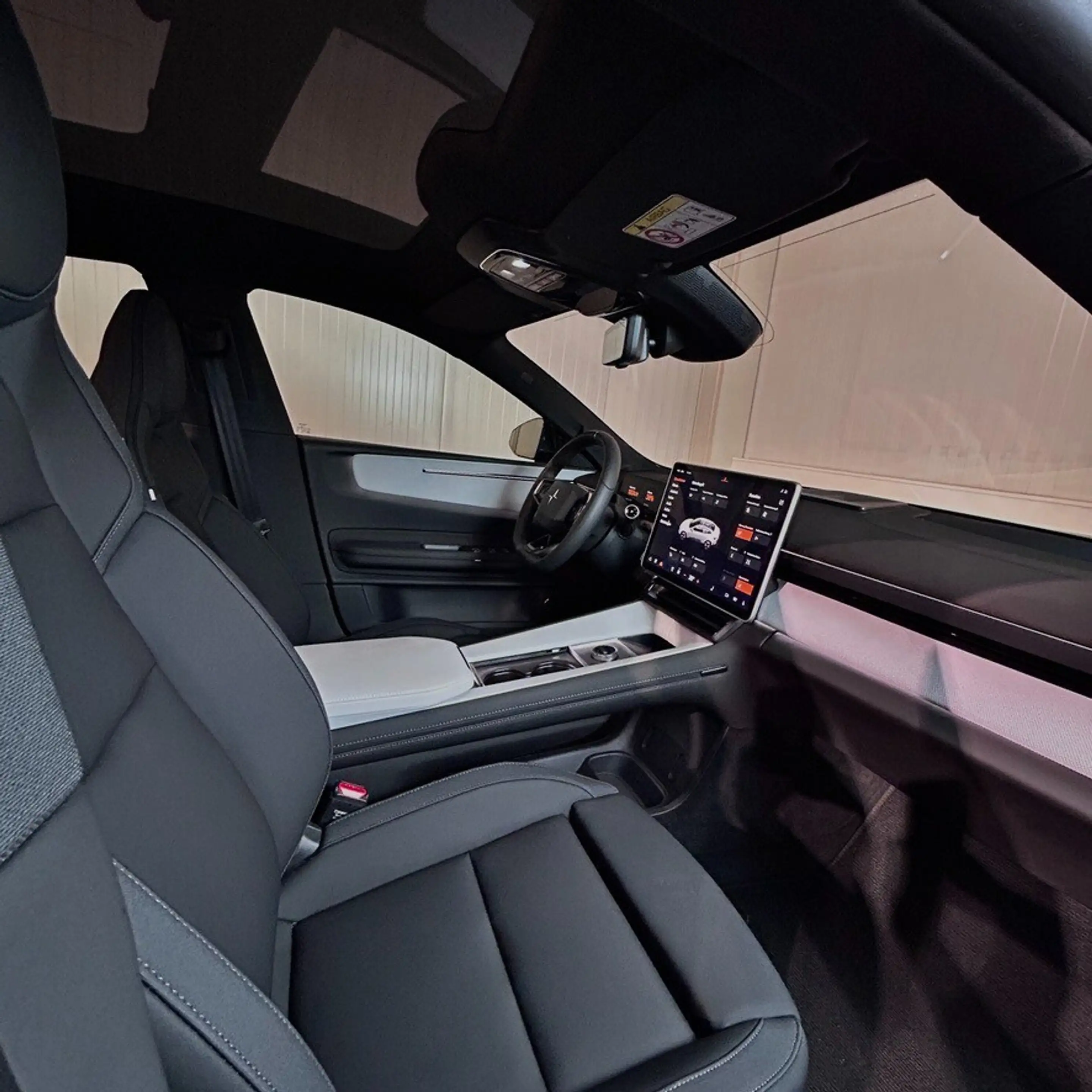 Polestar 4 Long Range 94kWh Single Motor Prime — photo 13