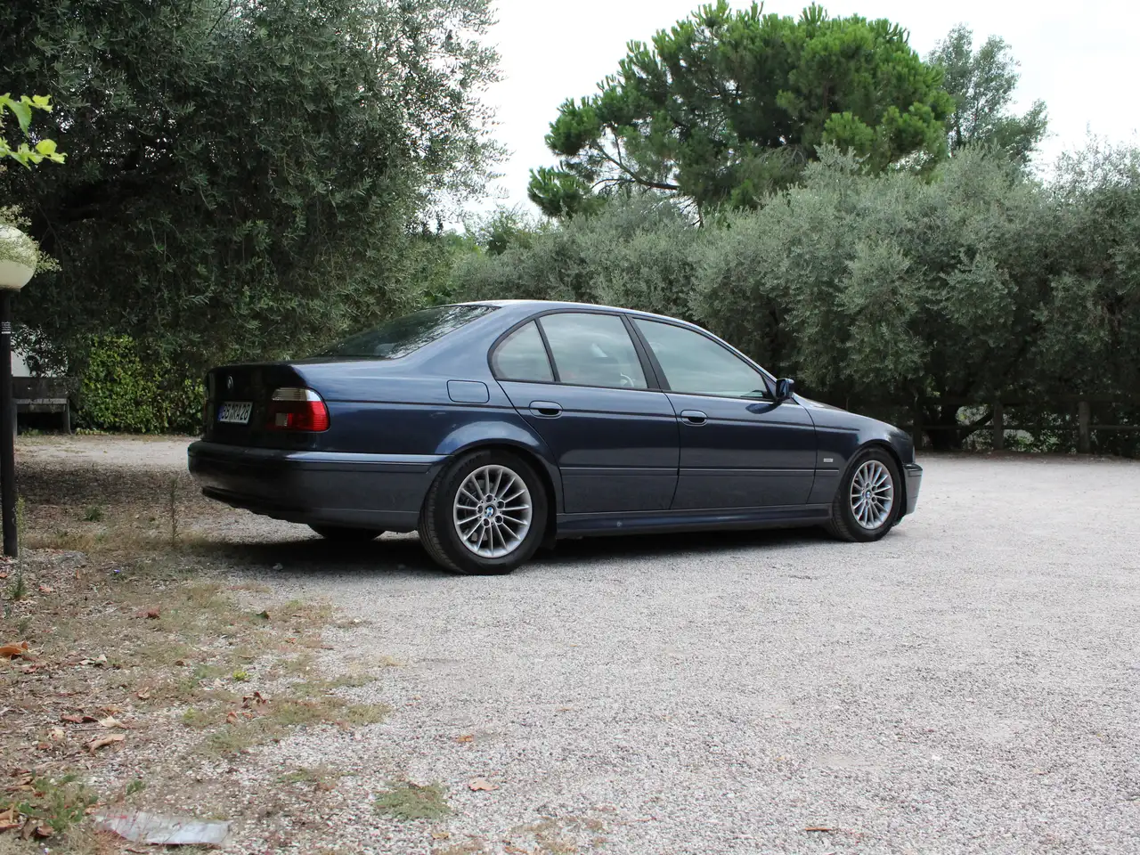 BMW 525i, foto 3