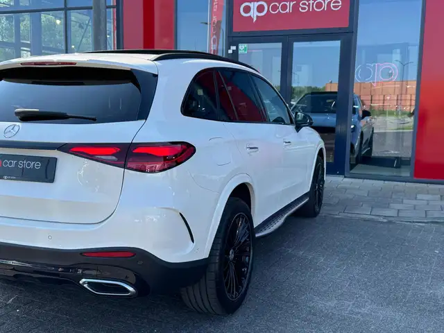 Mercedes-Benz GLC view 7