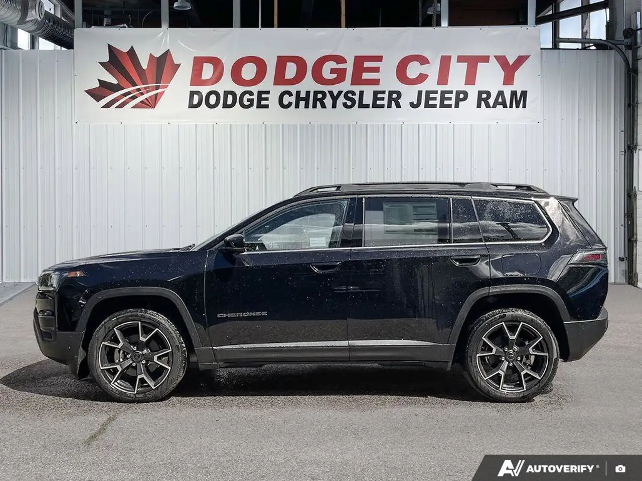 Jeep Cherokee снимка Jeep Cherokee