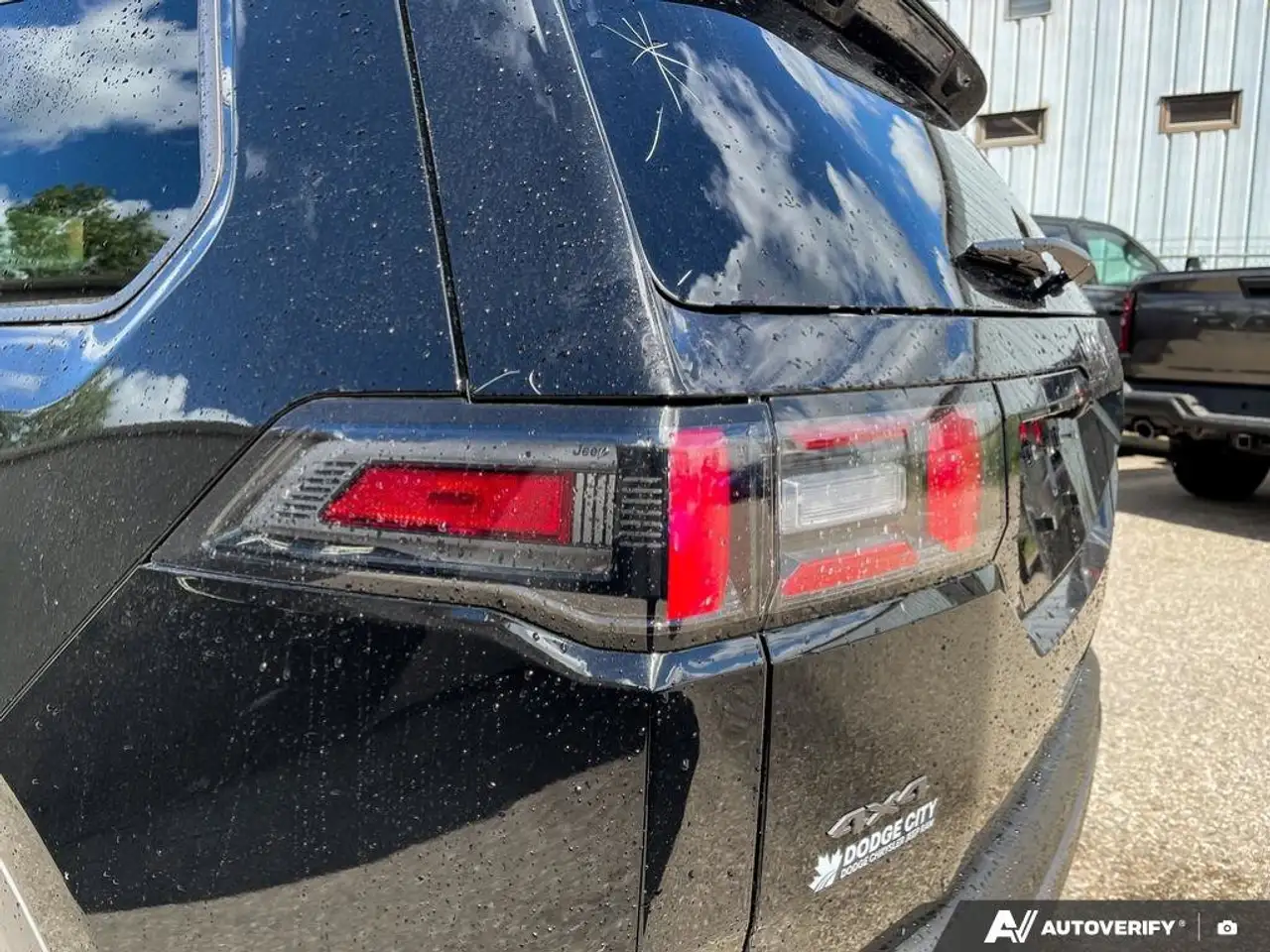 Jeep Cherokee снимка Jeep Cherokee