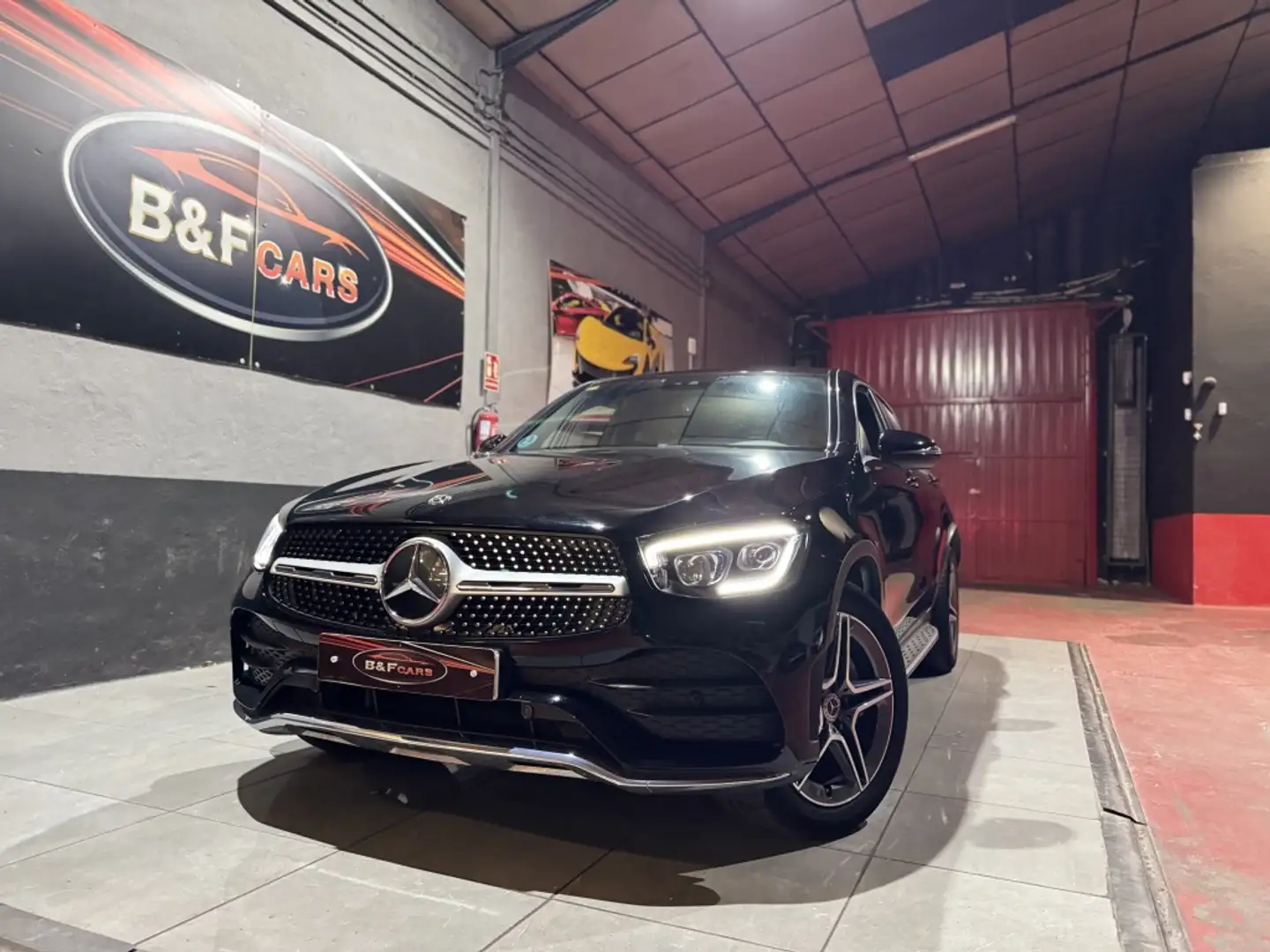 Mercedes-Benz GLC 220 Coupé 220d 4Matic 9G-Tronic Negro - 2