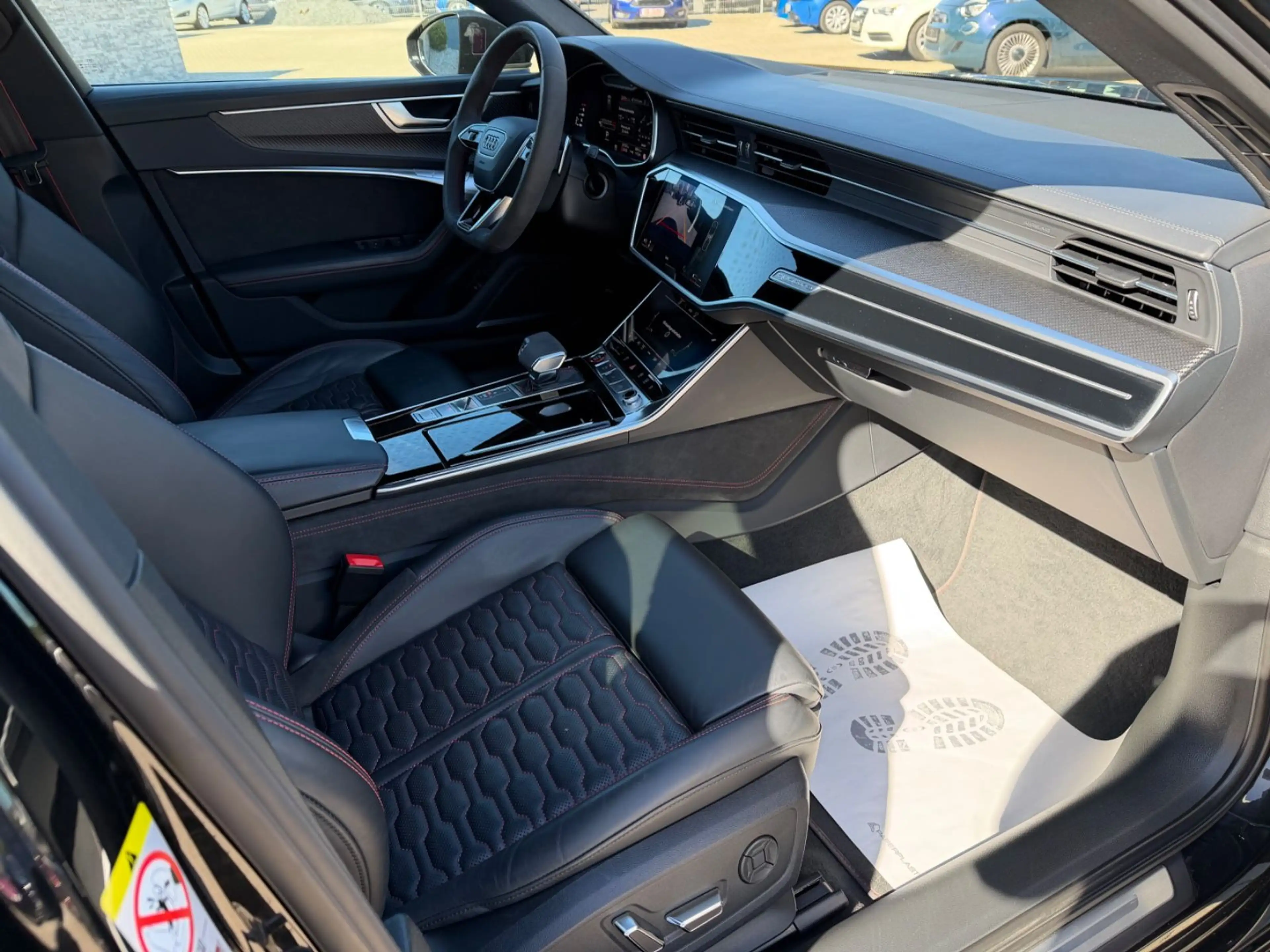 Audi RS6 °Keramik°HeadUp°Laser°Carbon°22 Zoll°Pano — photo 12