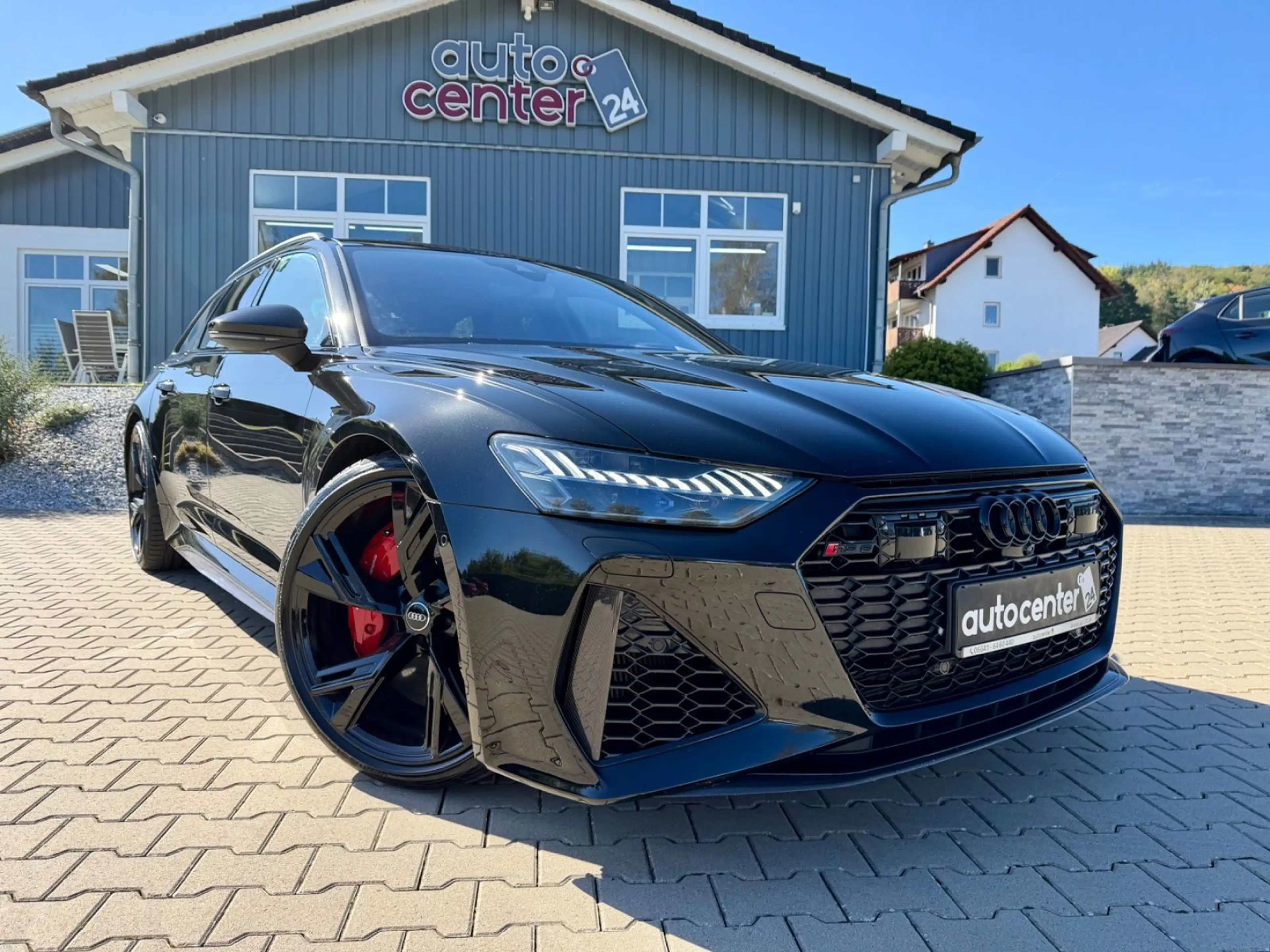 Audi RS6 °Keramik°HeadUp°Laser°Carbon°22 Zoll°Pano