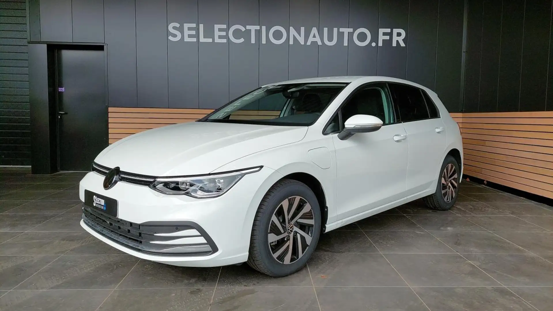 Volkswagen Golf VIII 1.4 eHybrid OPF 204 DSG6 Style Blanc - 1