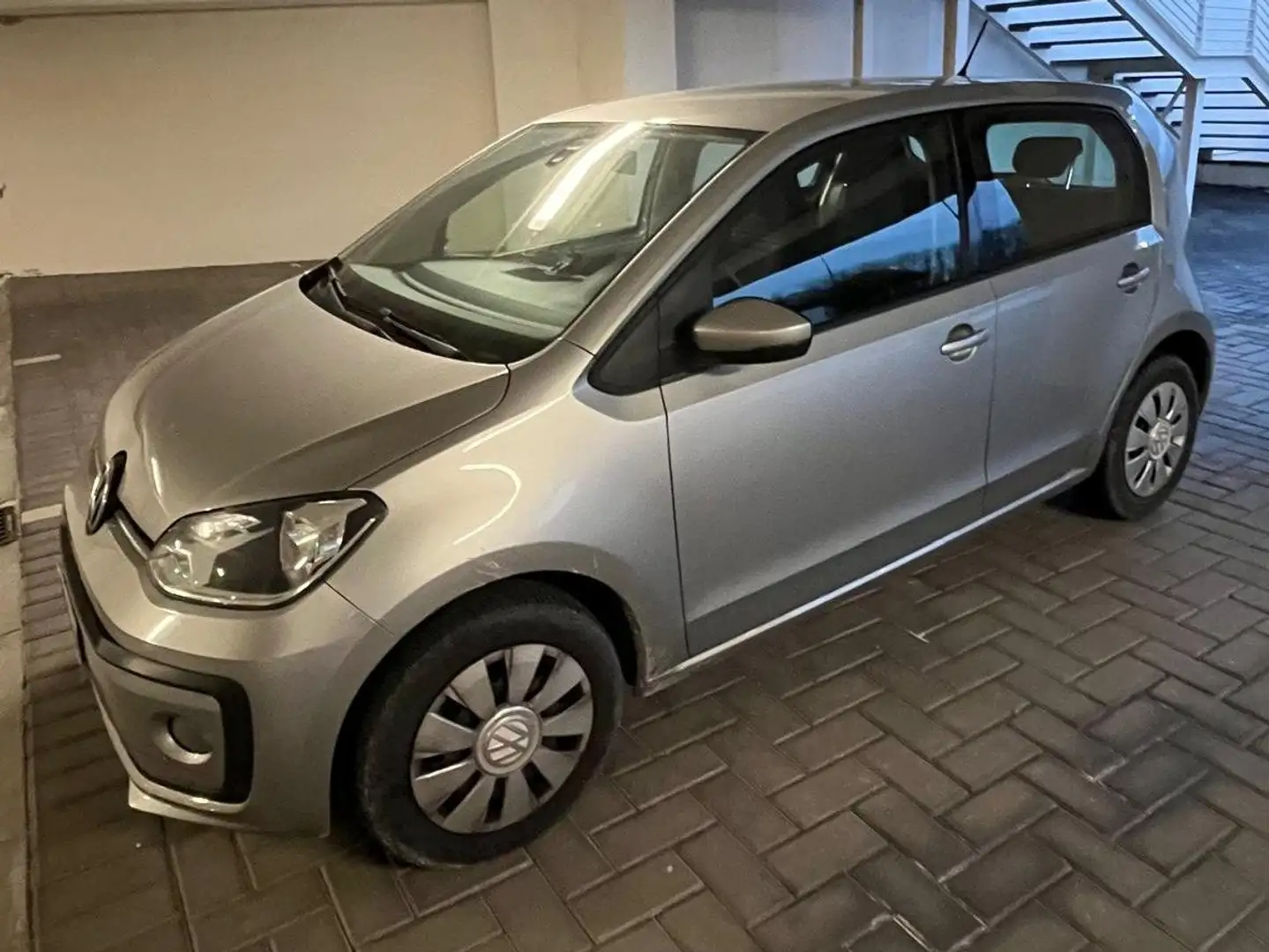 Volkswagen up! up! 3p 2017 3p 1.0 eco Take 68cv Grigio - 2