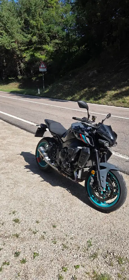 Yamaha MT-10
