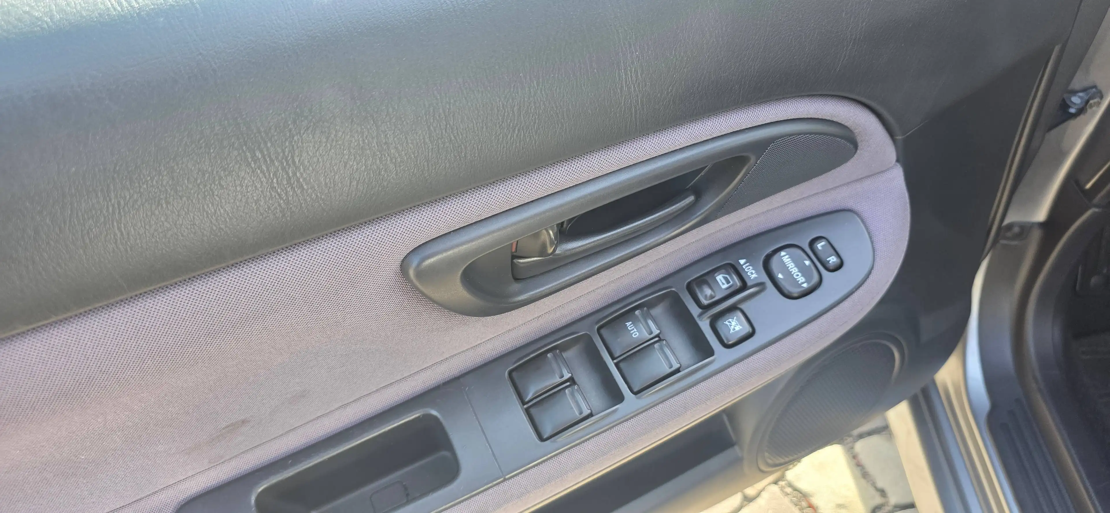 Subaru Impreza Impreza 2.0R Automatik, Tüv Zahnr. Neu,AHK 1200KG, Klima, Sitzheizung, 8Fach bereift — photo 15