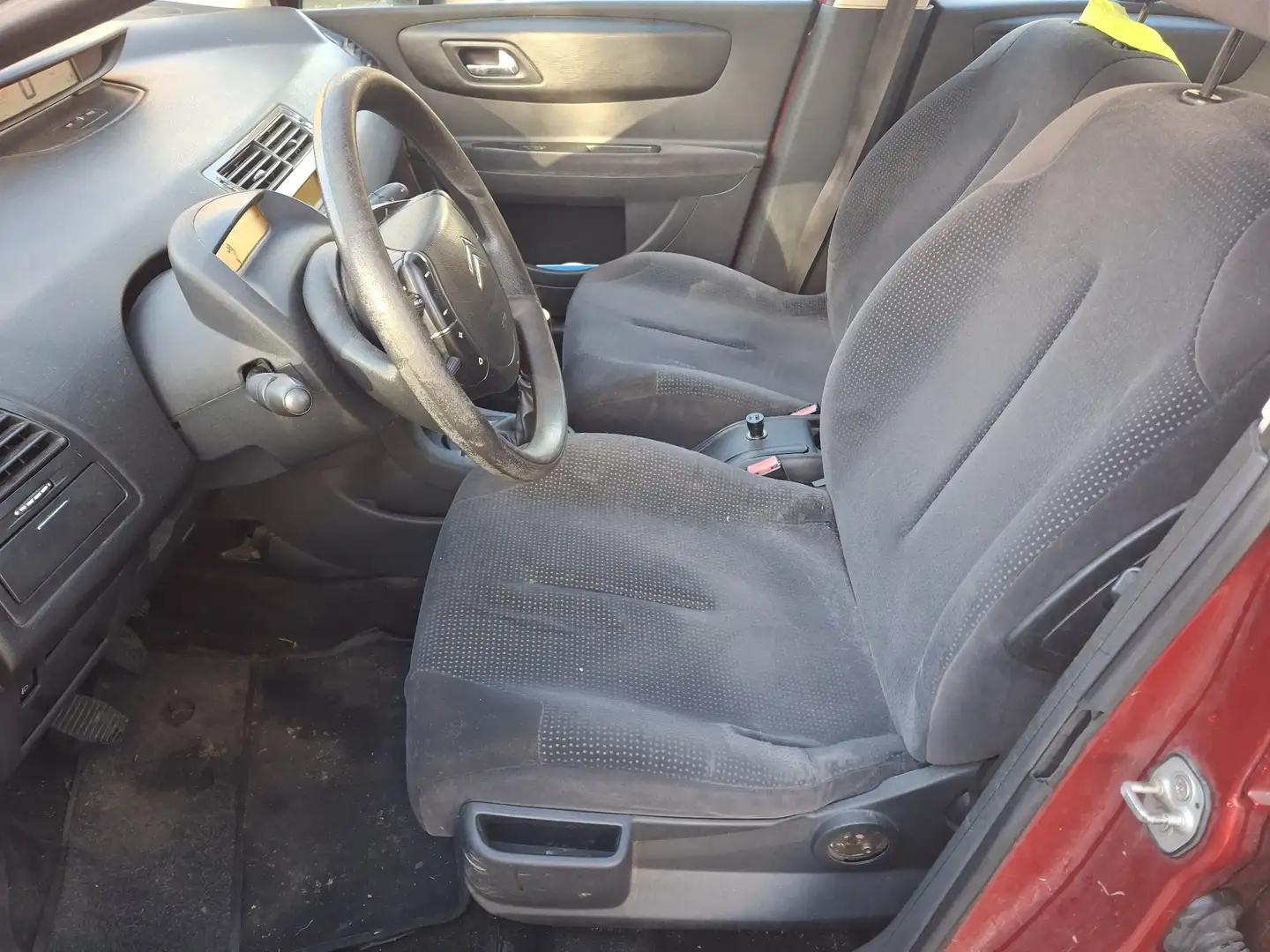 Citroen C4 HDi 92 Pack Dynamique - 1