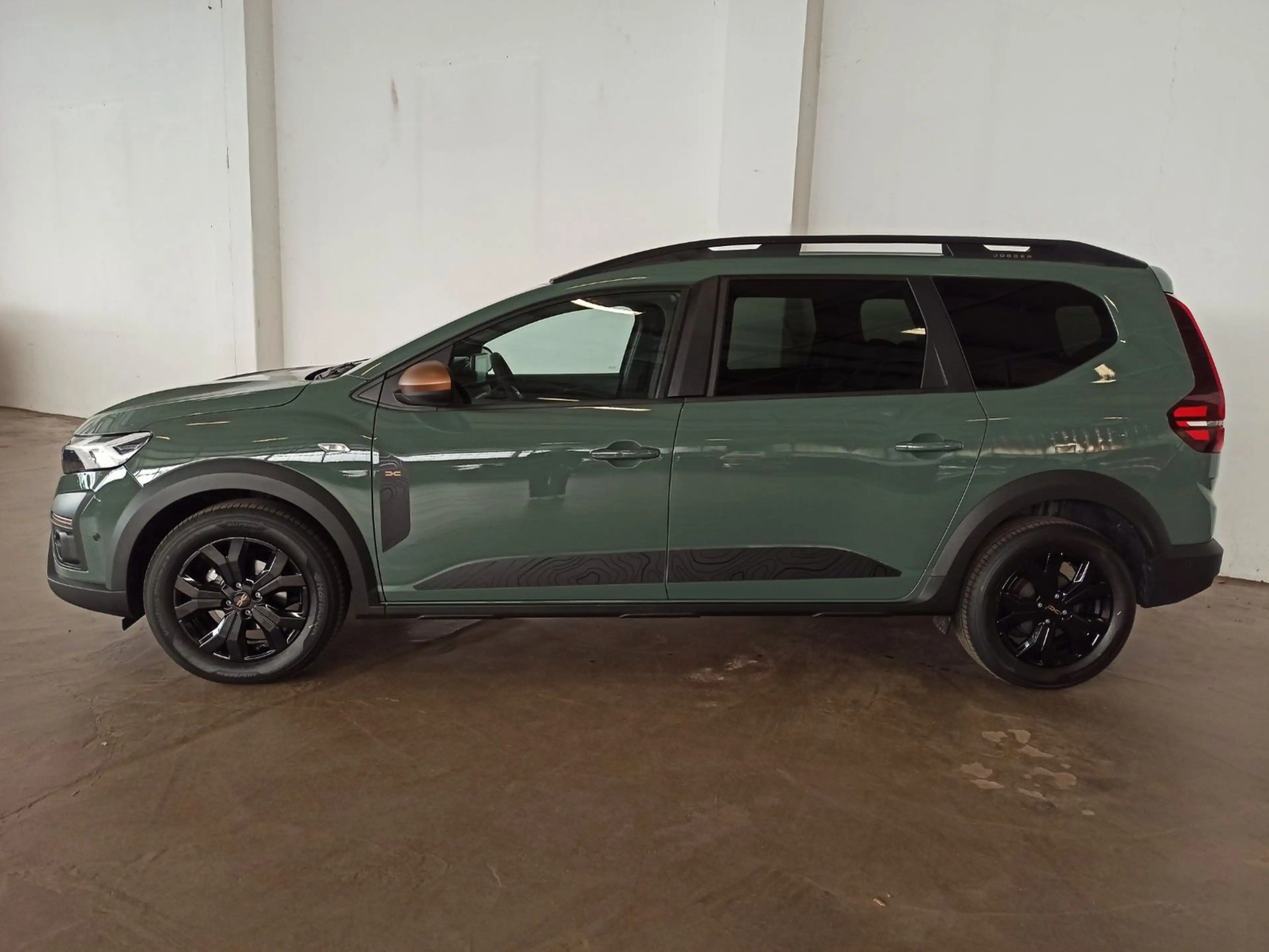 Dacia Jogger Extreme+ TCe 100 ECO-G — photo 3