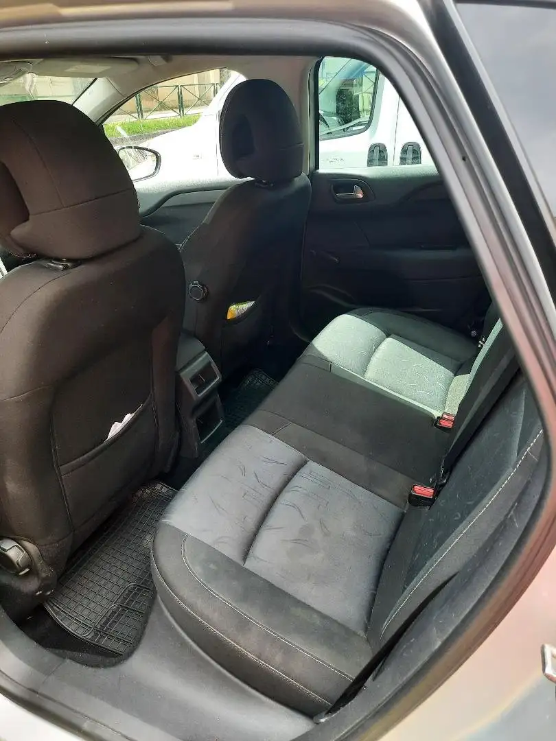 Citroen C4 C4 HDi 90 Confort Gris - 2