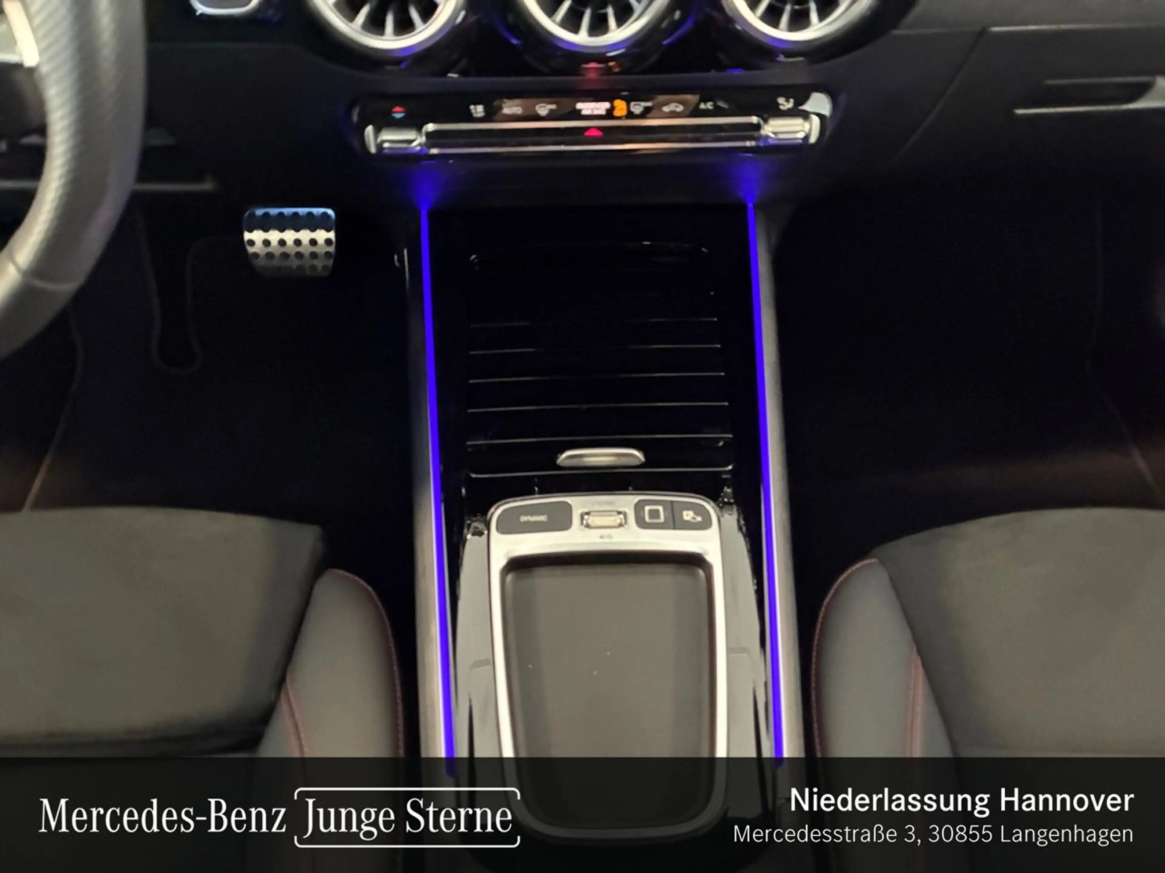 Mercedes-Benz B 200 d AMG+LED+KAMERA+KEYLESS+8G — photo 14