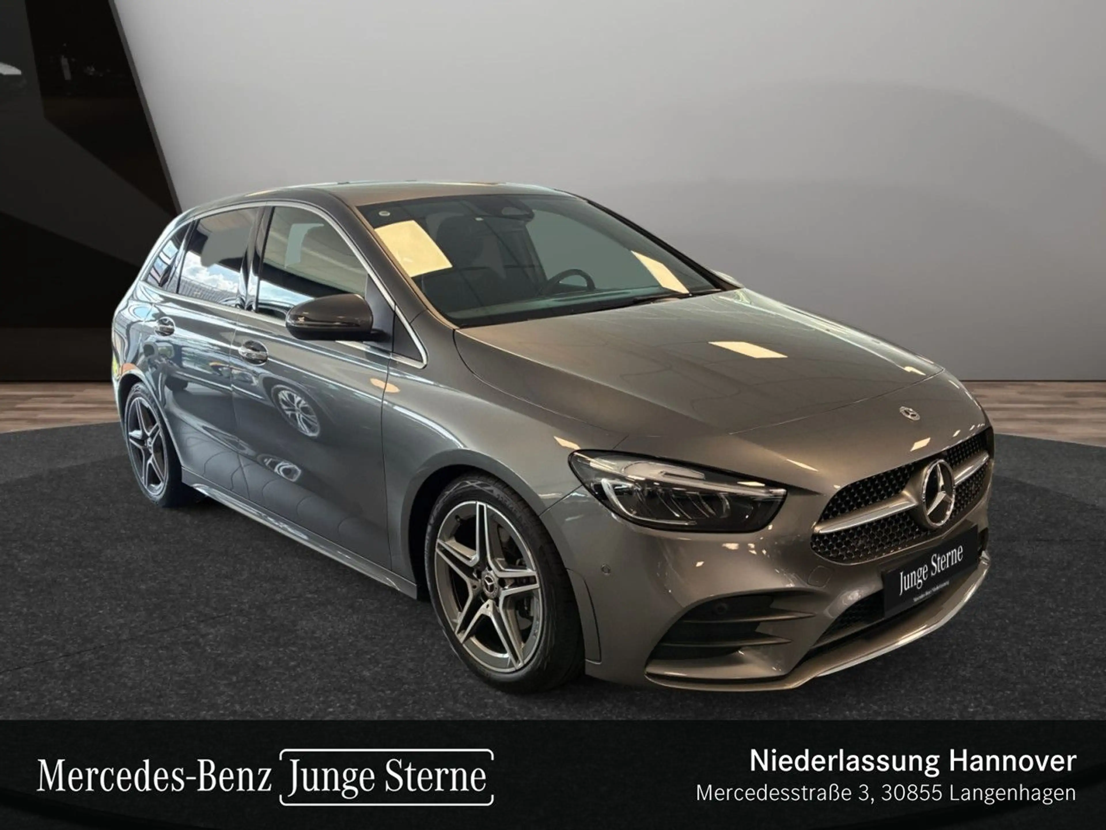 Mercedes-Benz B 200 d AMG+LED+KAMERA+KEYLESS+8G — photo 4