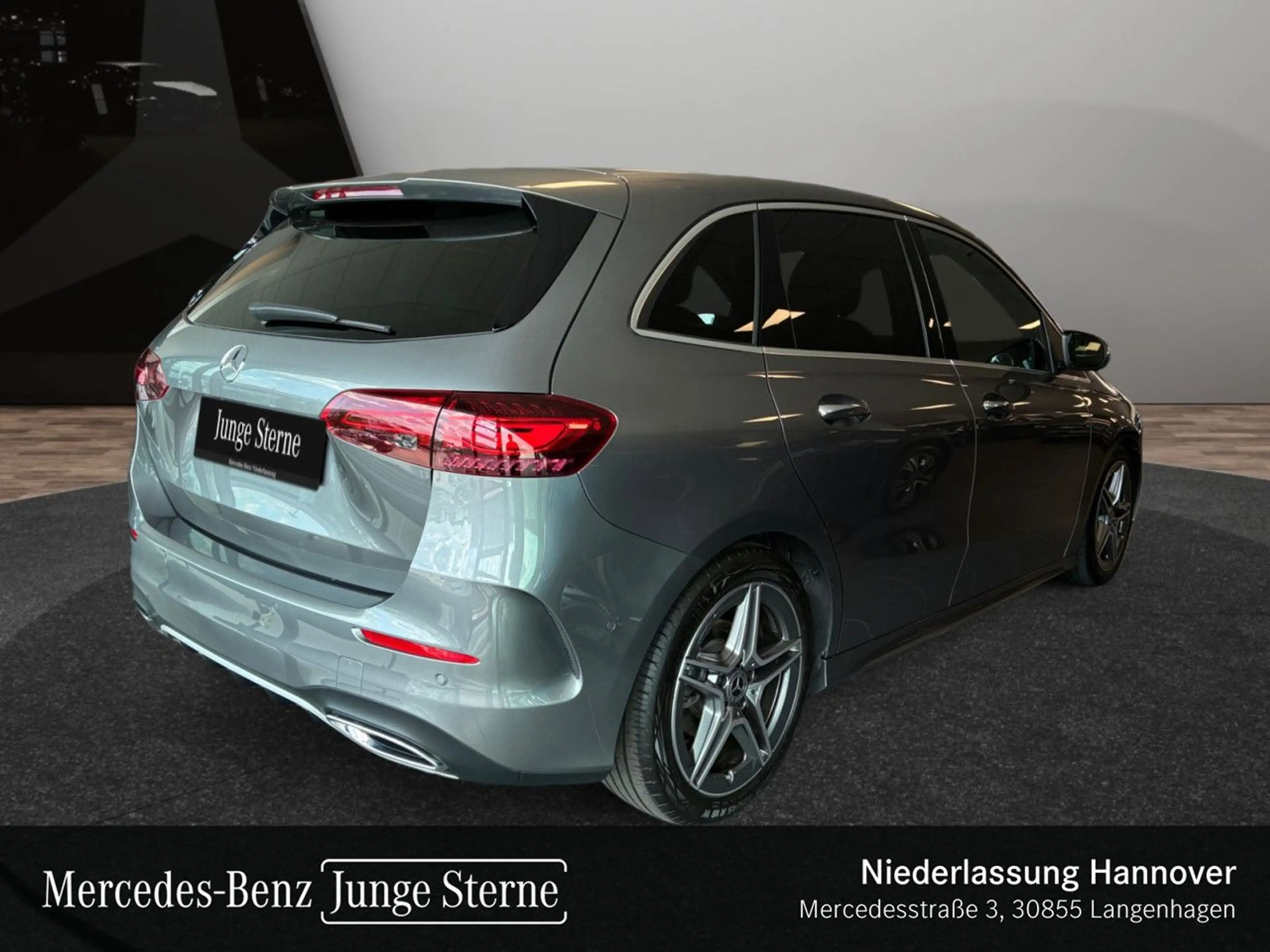 Mercedes-Benz B 200 d AMG+LED+KAMERA+KEYLESS+8G — photo 6